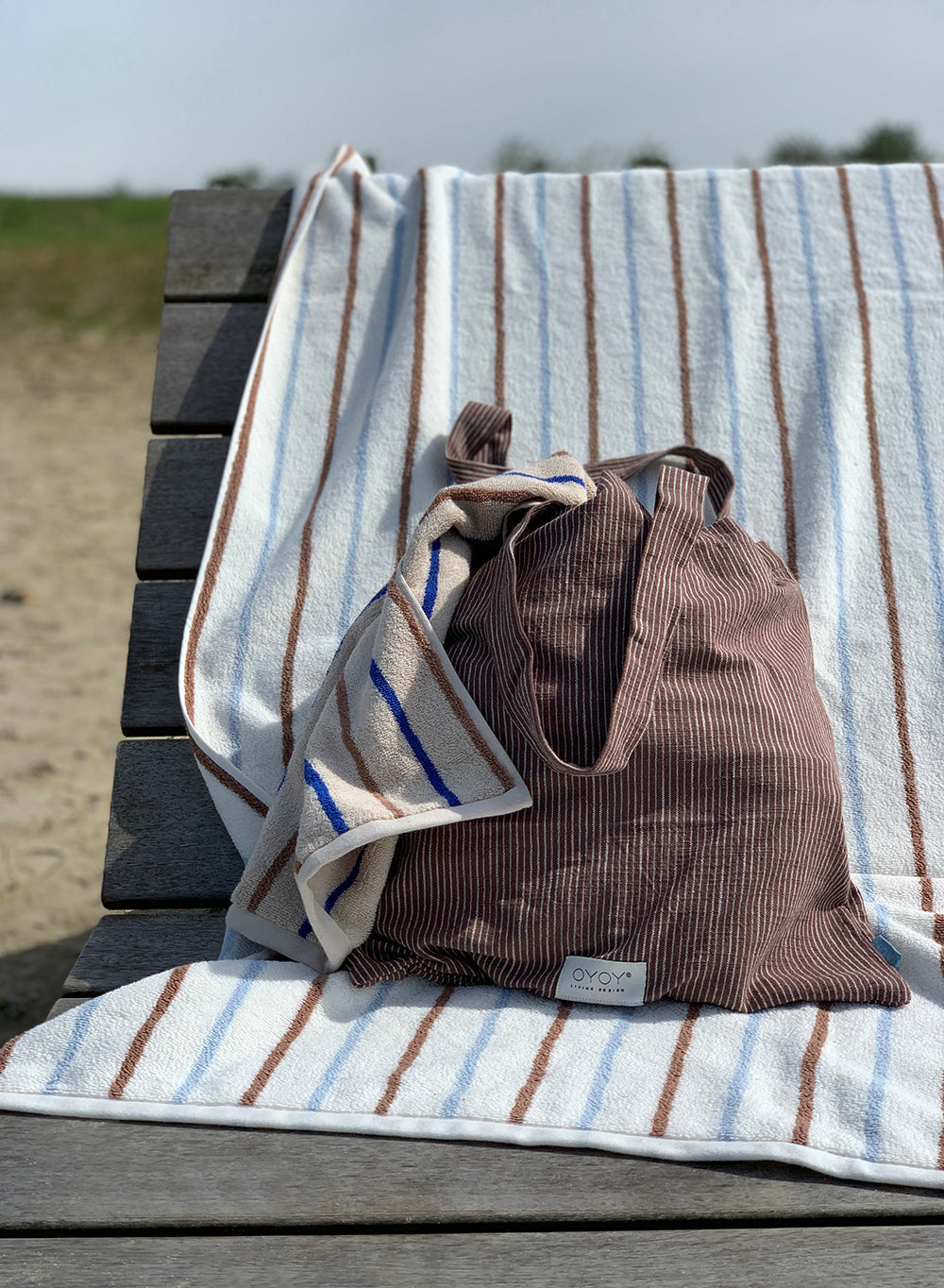 Raita Towel - Medium - Caramel / Ice Blue
