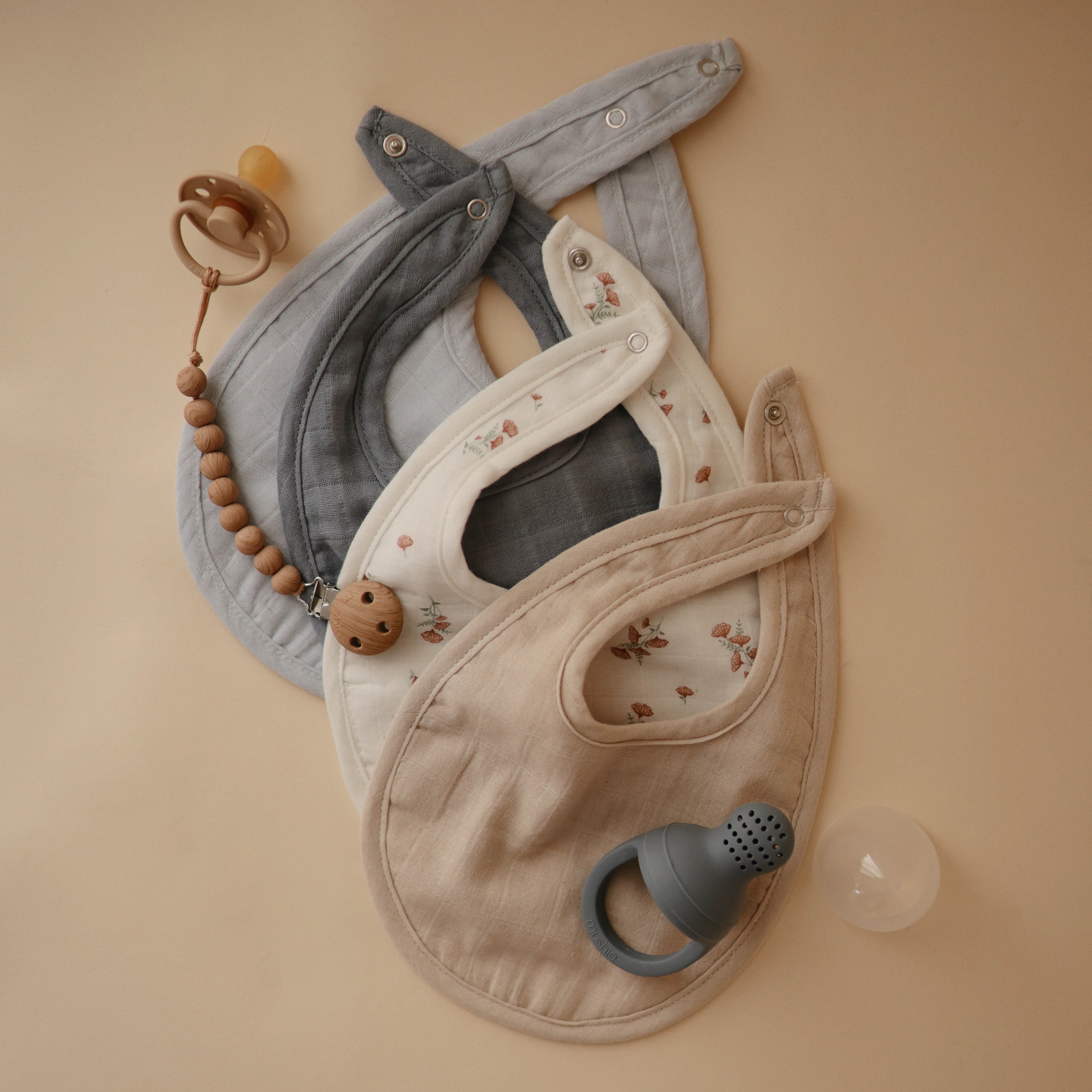 Muslin Bib 2-Pack Muslin Bib Mushie