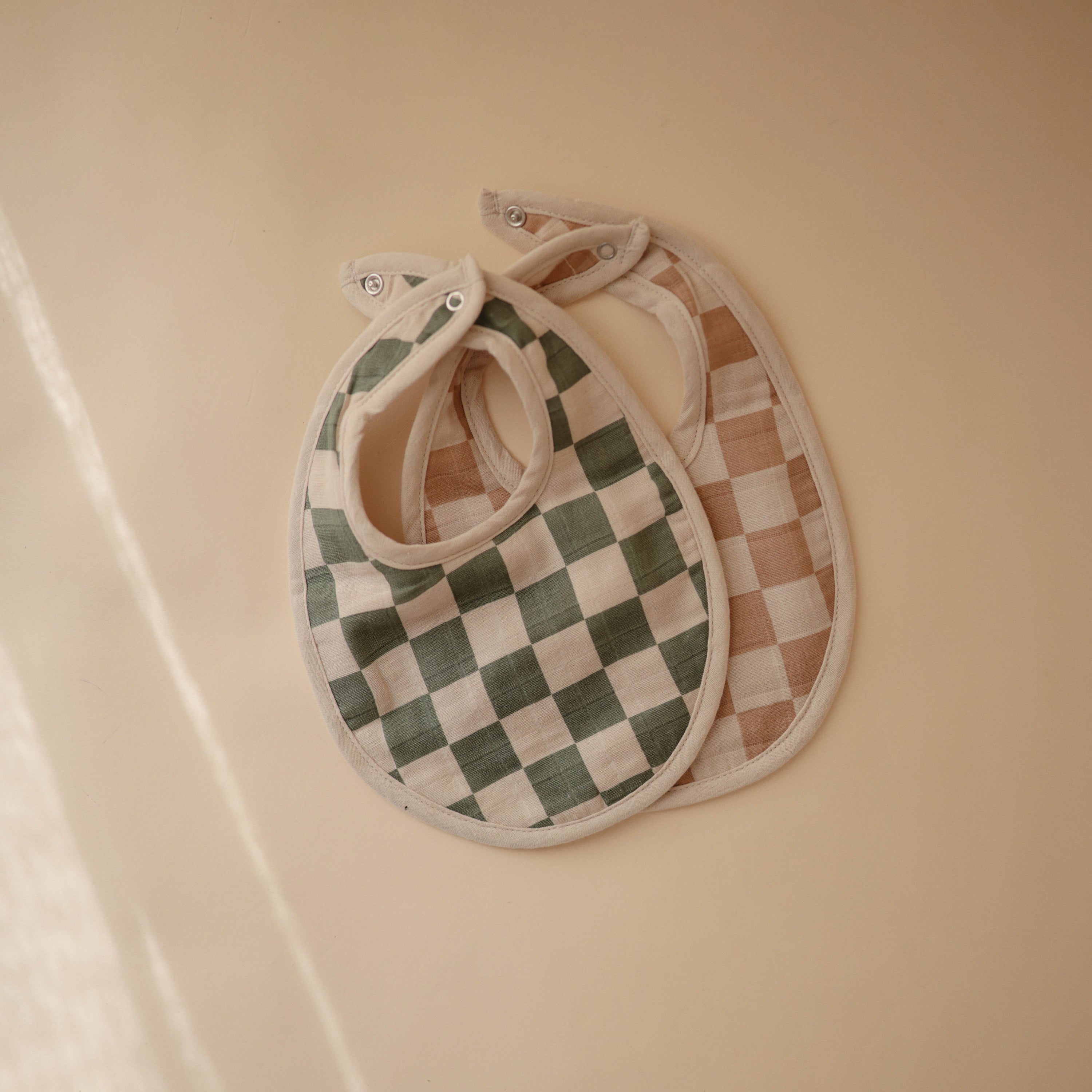Muslin Bib 2-Pack Muslin Bib Mushie
