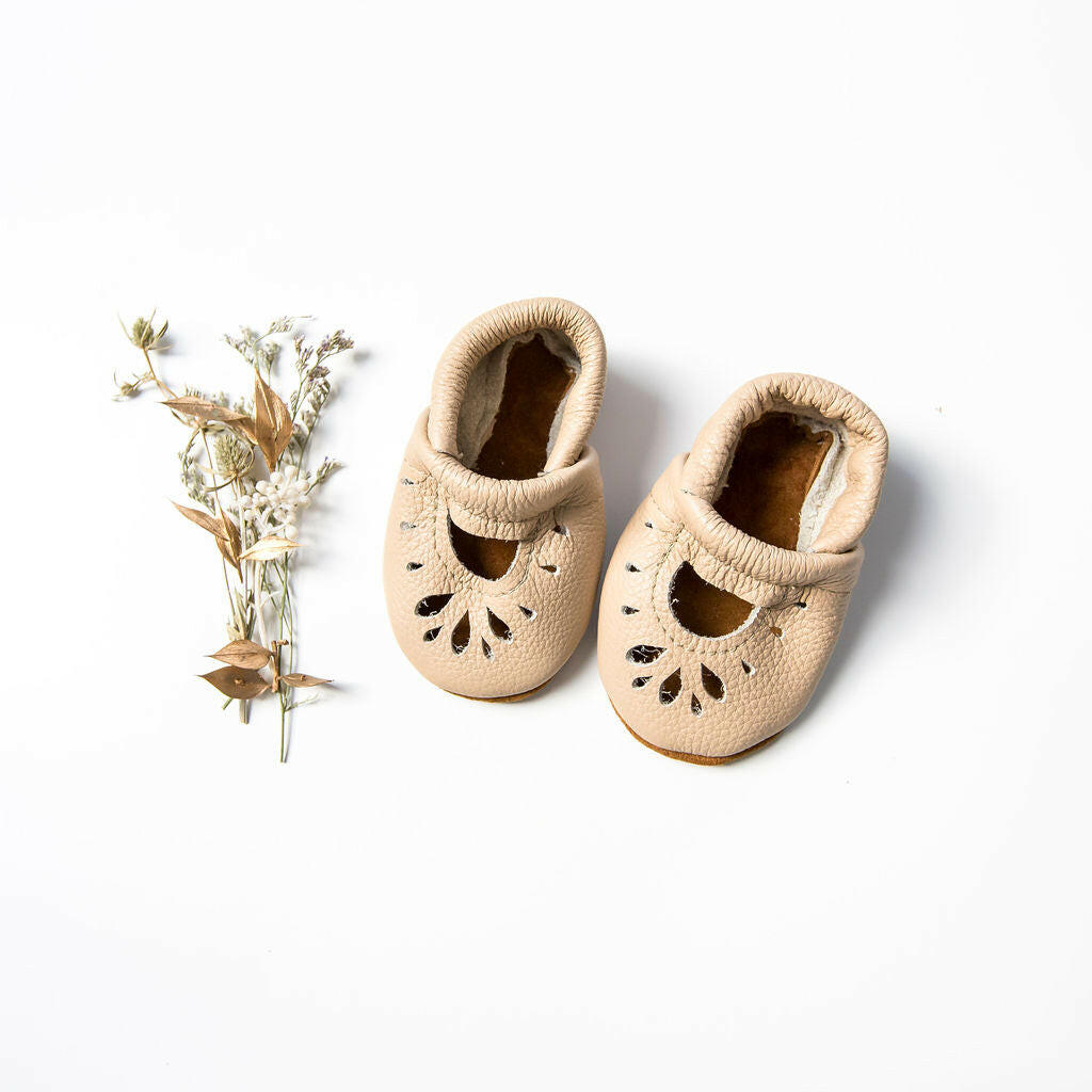 Flax RAINEY JANES Shoes Baby and Toddler Baby Shoes Starry Knight Design Flax 00 ( tiny) 3.65"