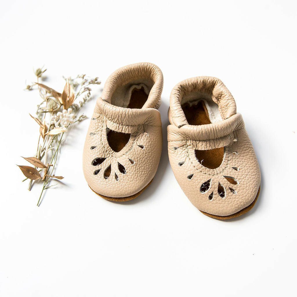Flax RAINEY JANES Shoes Baby and Toddler Baby Shoes Starry Knight Design