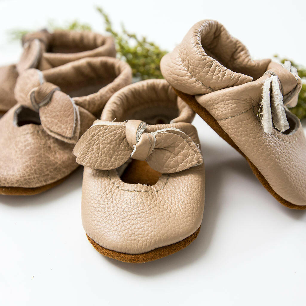 Latte & Flax BELLA JANES Shoes Baby and Toddler Baby Shoes Starry Knight Design