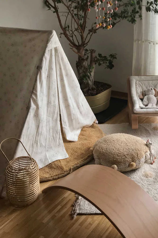 SLEEPOVER POUF LOU HONEY Little Wonder & Co