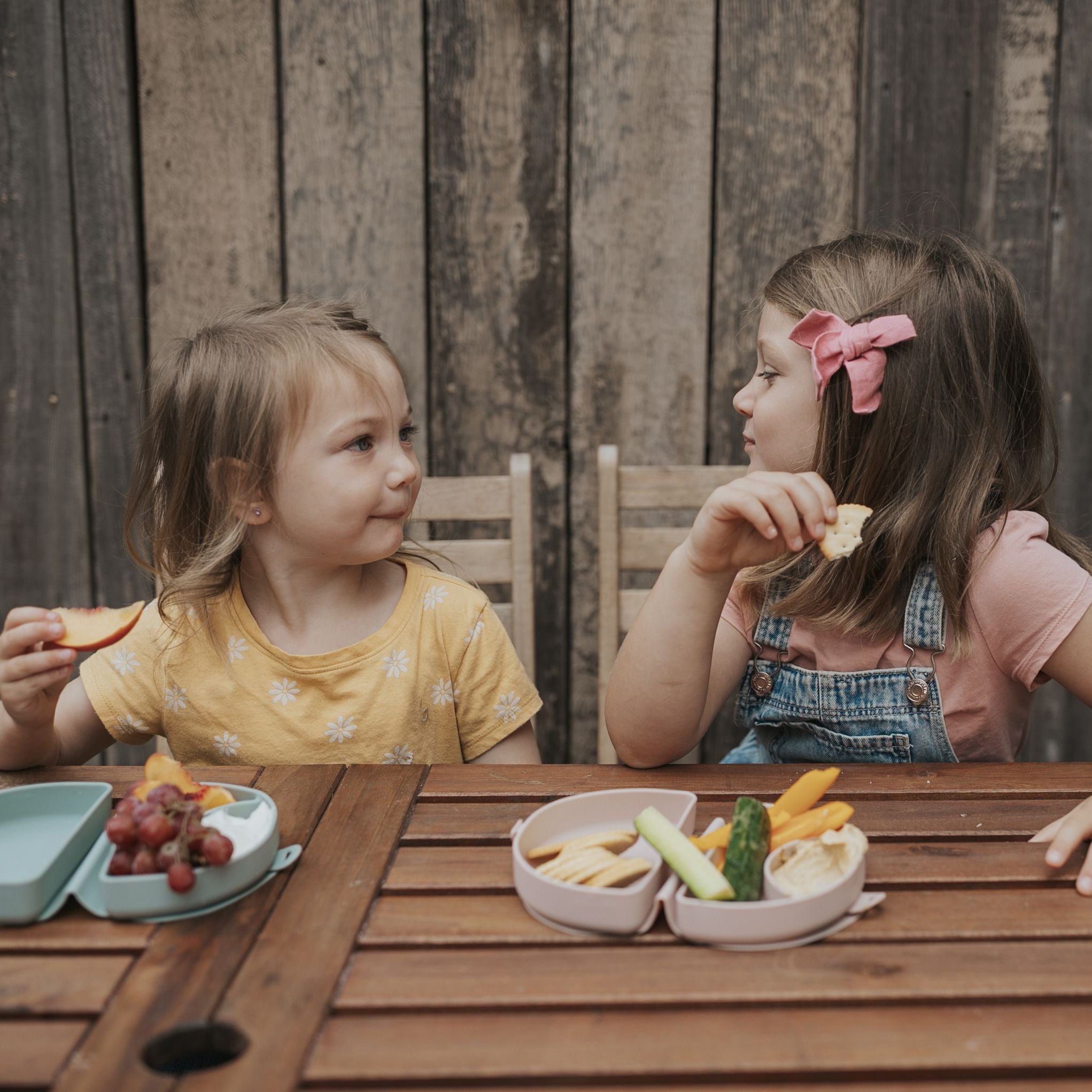 Silifold: Compact Children's Portable Plate - Eucalyptus