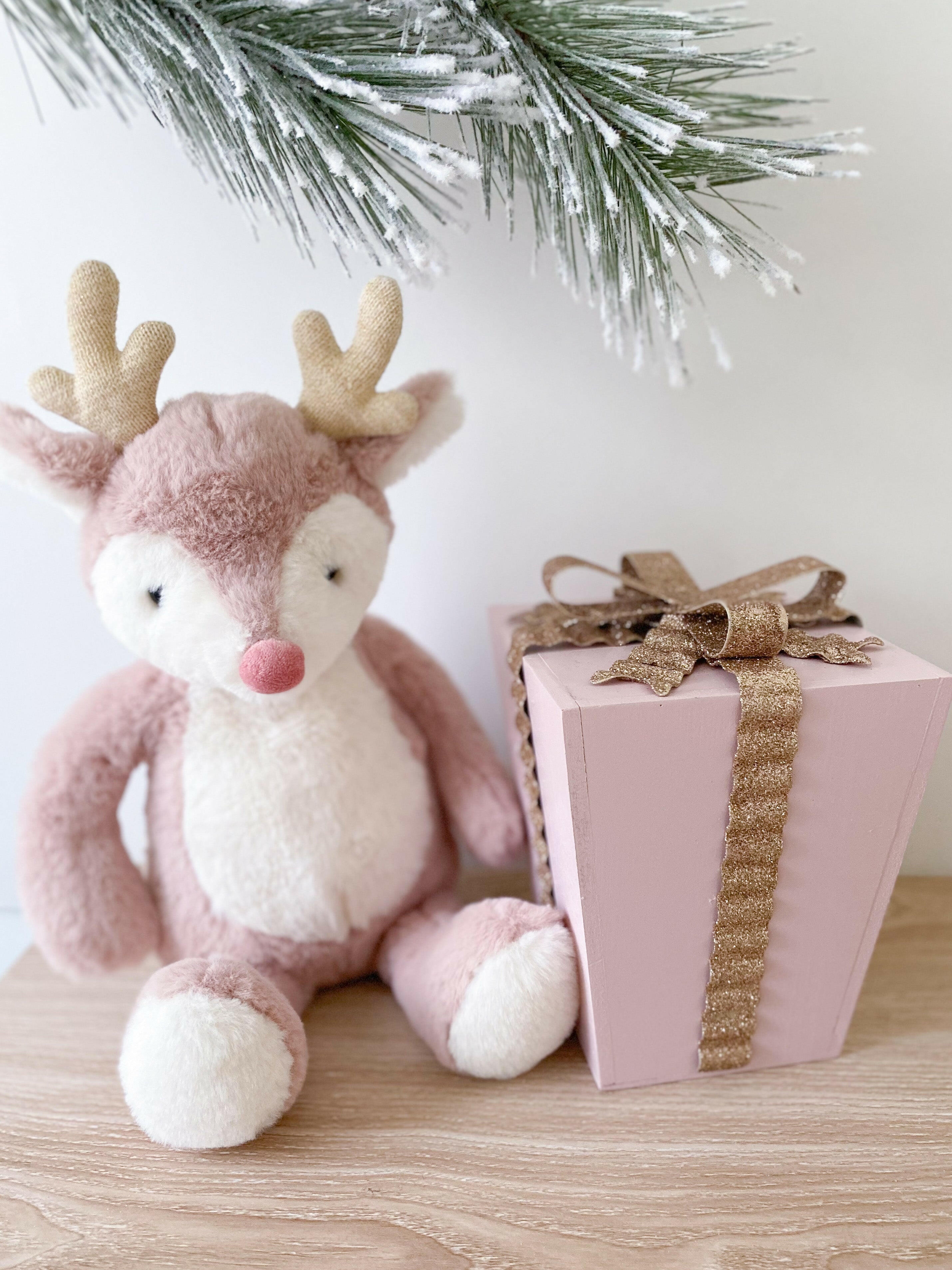 Holly Reindeer WINTERY PLUSH TOYS MON AMI