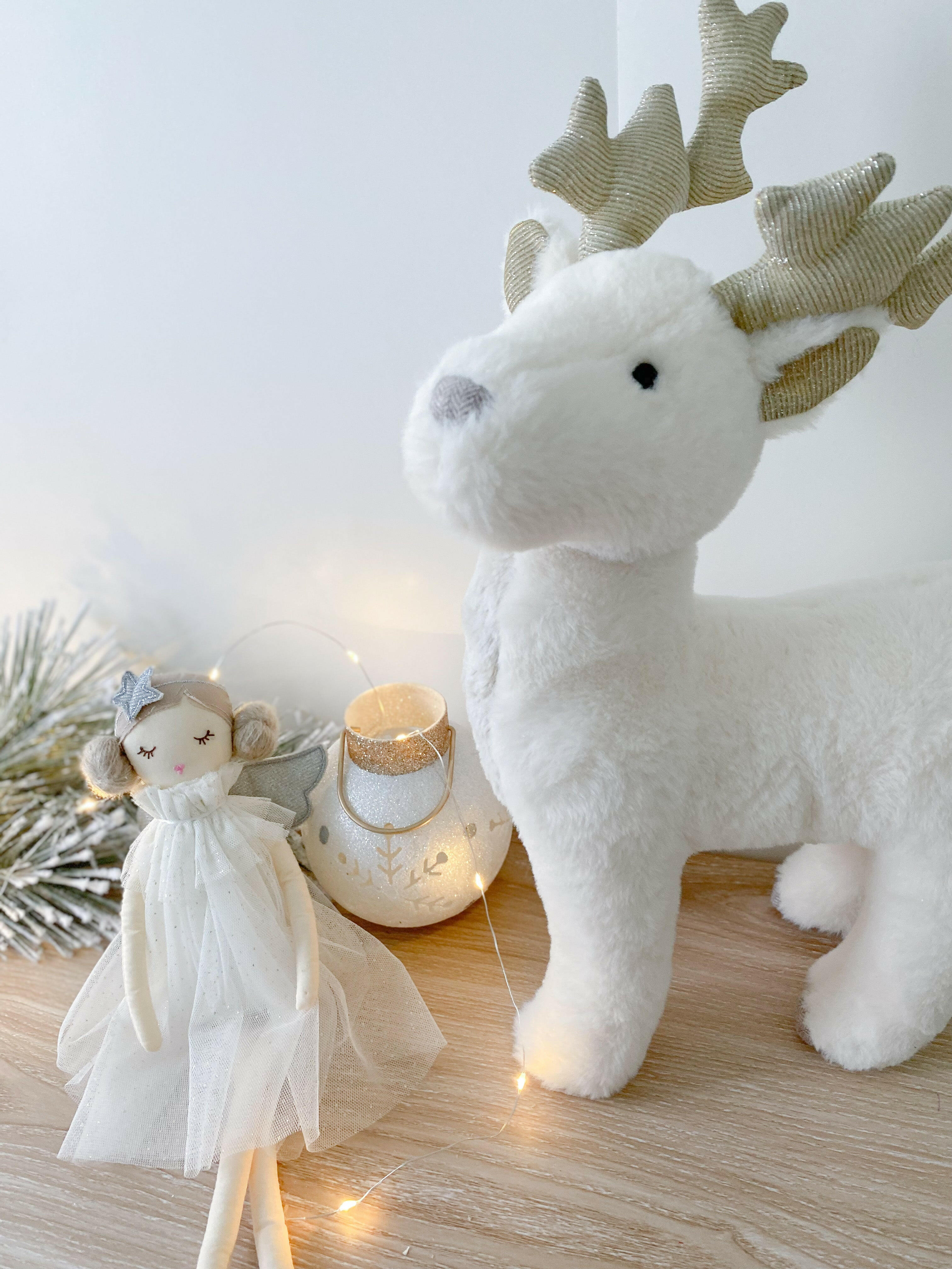 Snowflake Reindeer WINTERY PLUSH TOYS MON AMI