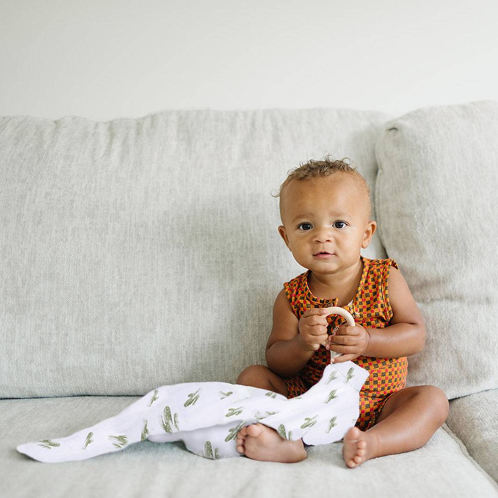 Saguaro Oh So Soft Muslin Teether Blanket Teether Blanket Bebe au Lait