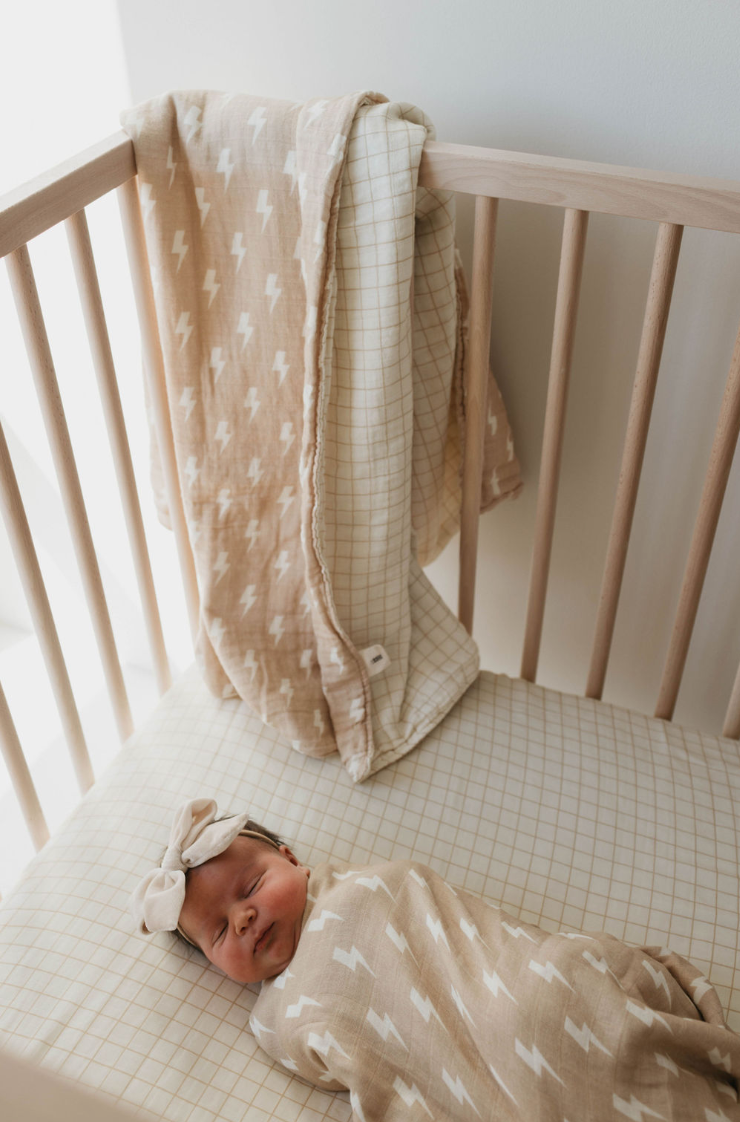 Muslin Quilt | Tan and Cream Lightning Bolt & Golden Grid