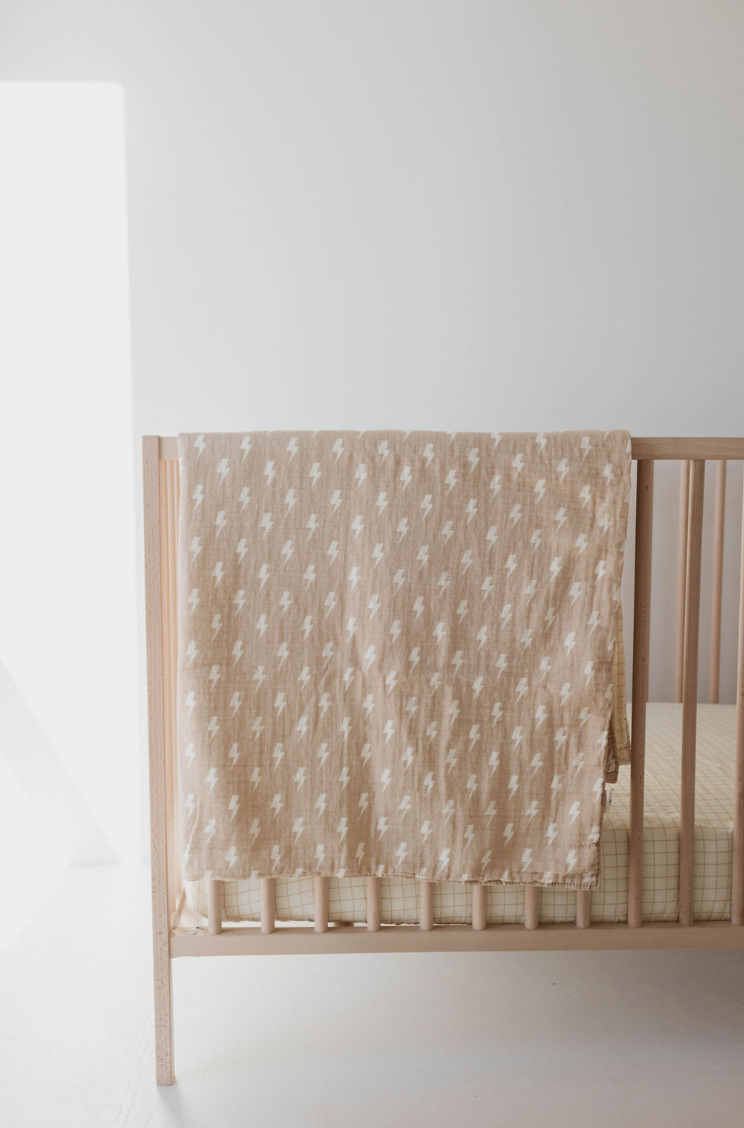 Muslin Quilt | Tan and Cream Lightning Bolt & Golden Grid