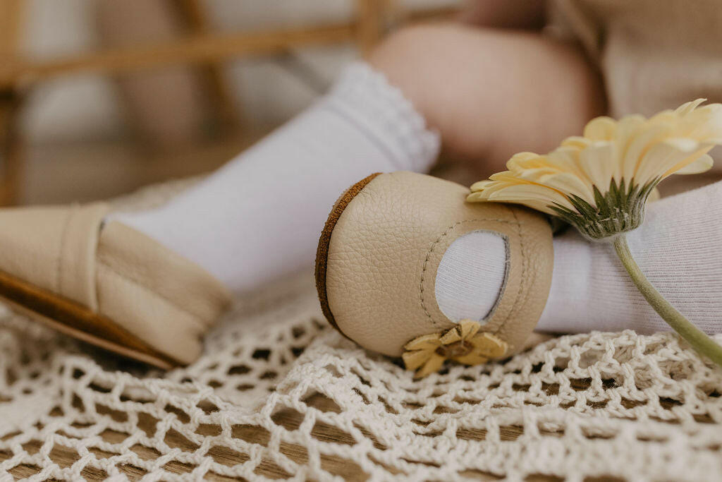 Daffodil Daisy Mary Janes Shoes Baby and Toddler Baby Shoes Starry Knight Design