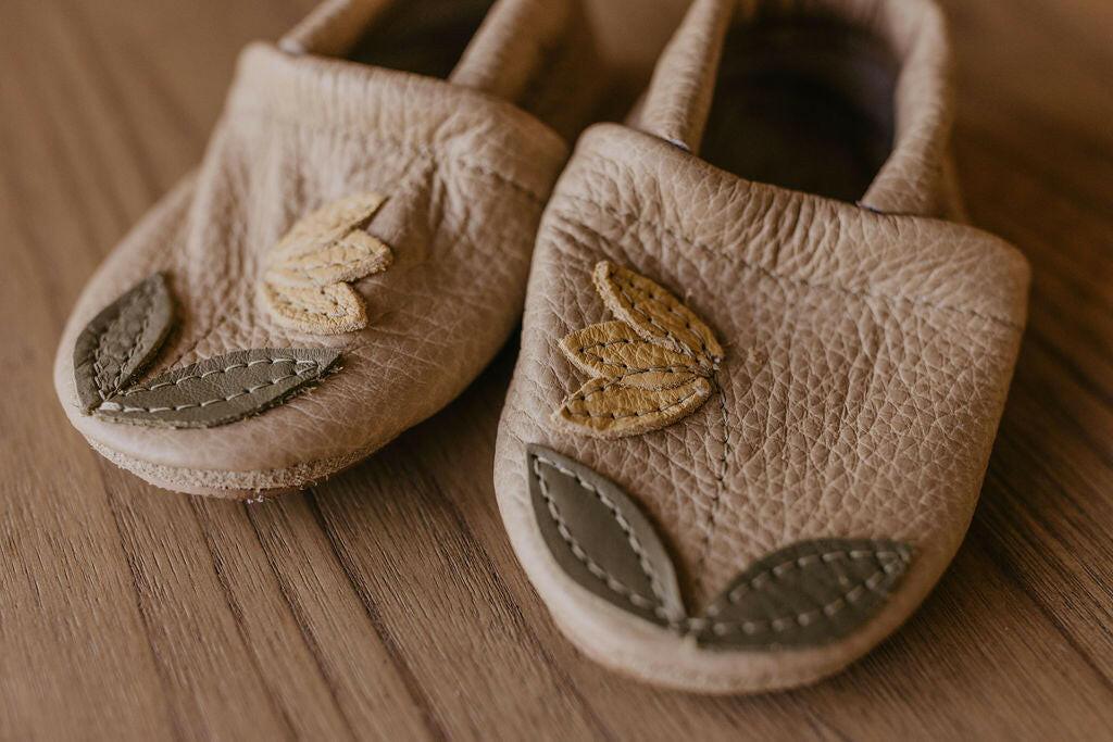 Yellowbell on Barley Leather Shoes Moccs Baby and Toddler Baby Shoes Starry Knight Design