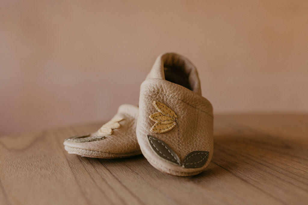 Yellowbell on Barley Leather Shoes Moccs Baby and Toddler Baby Shoes Starry Knight Design