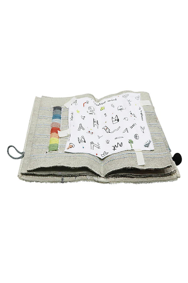 TEXTILE BOOK EDGAR PLANS-LIMITED EDITION Lorena Canals