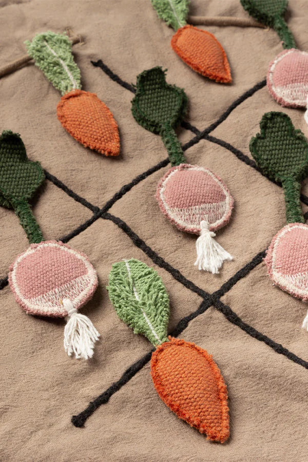 TIC-TAC-TOE Little Wonder & Co