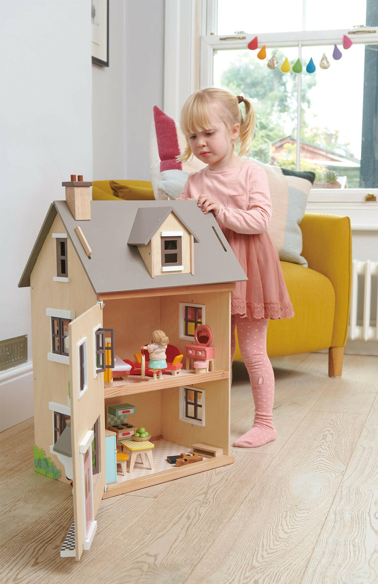 Foxtail Villa  Tender Leaf