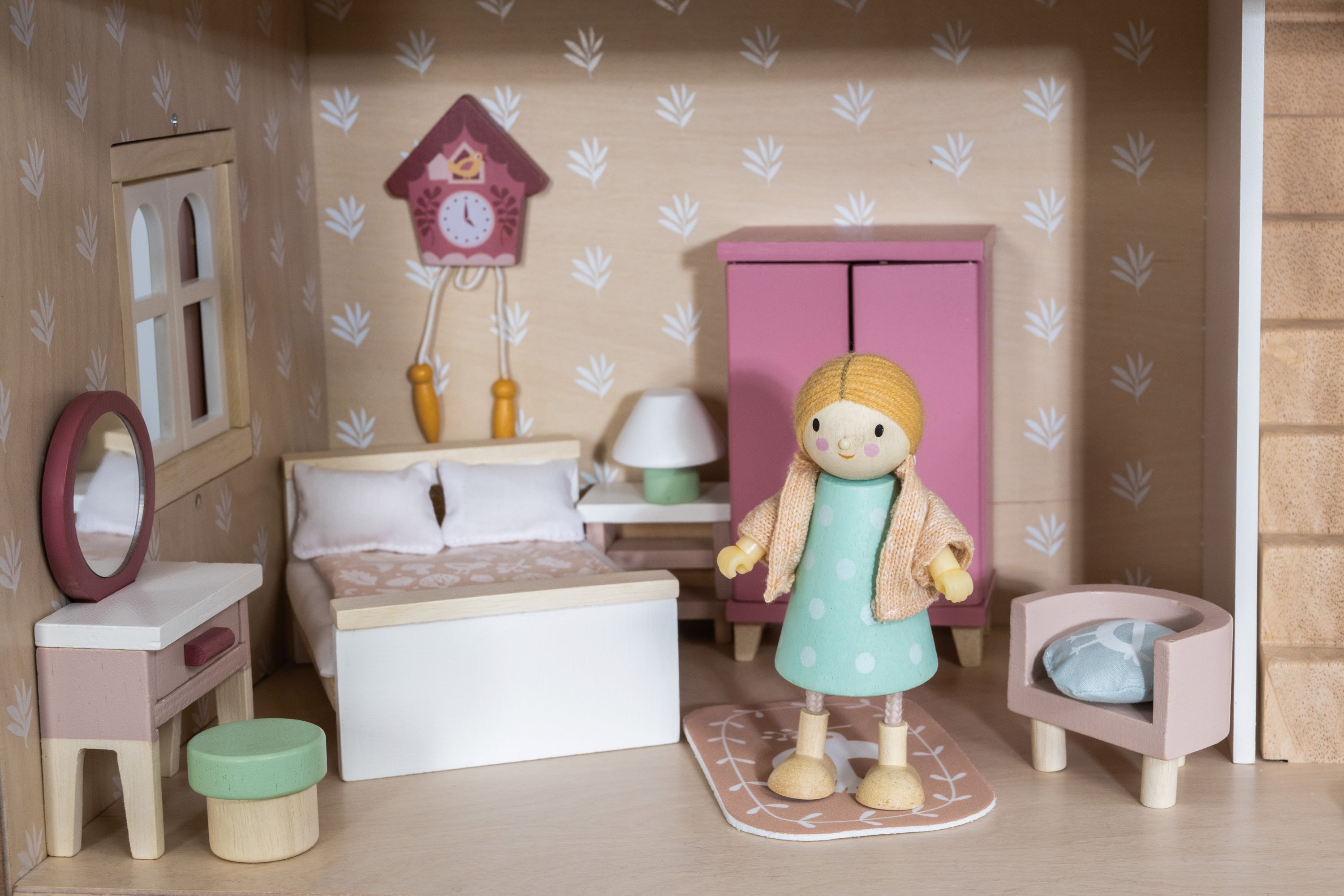 Dolls House Bedroom Furniture