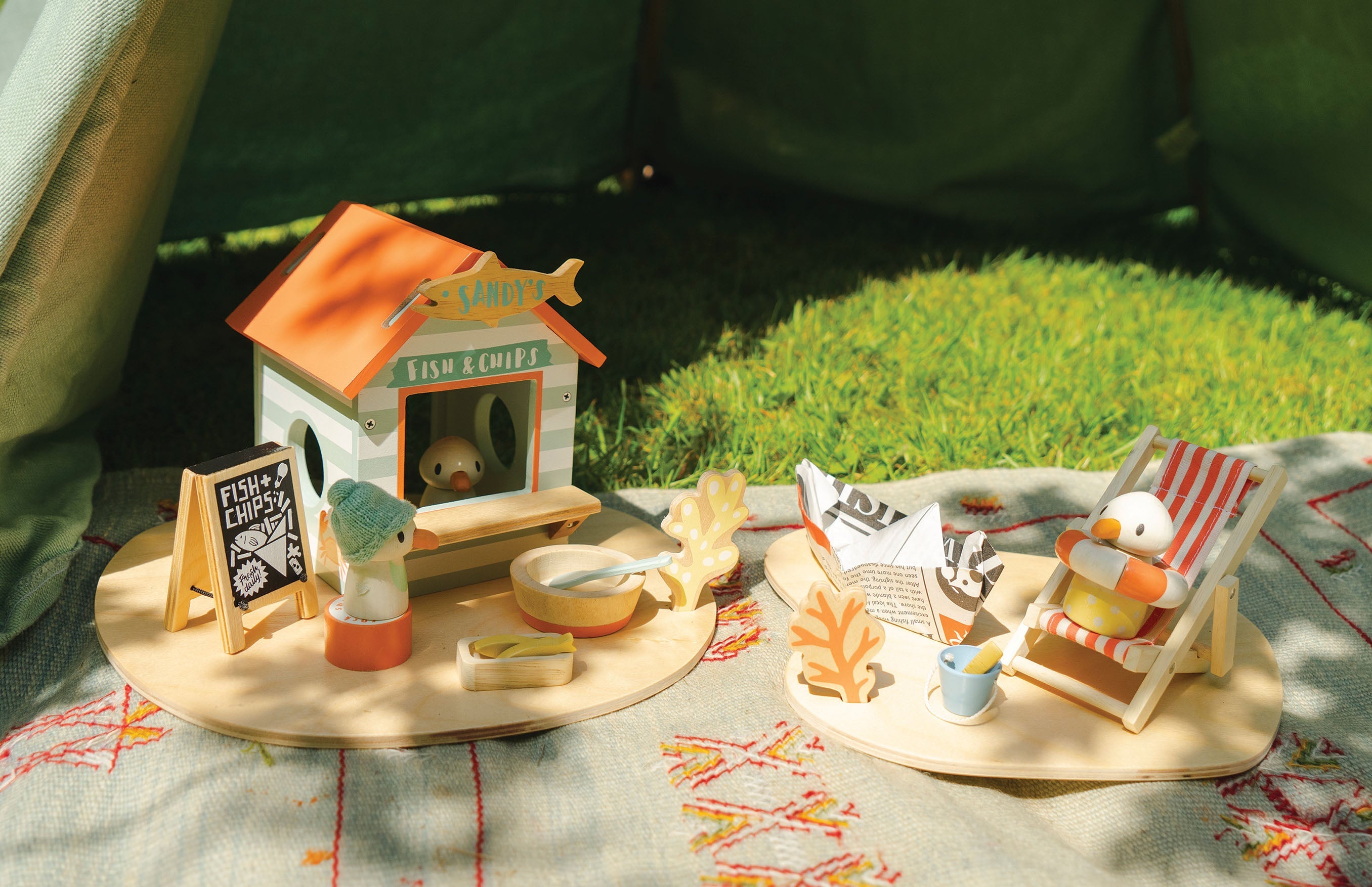 Sandy's Beach Hut