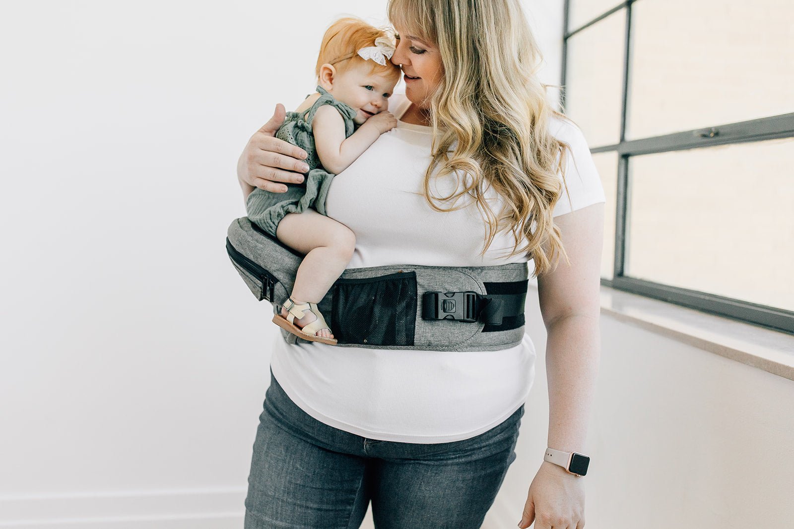 Tushbaby Hip Carrier Baby & Toddler Tushbaby