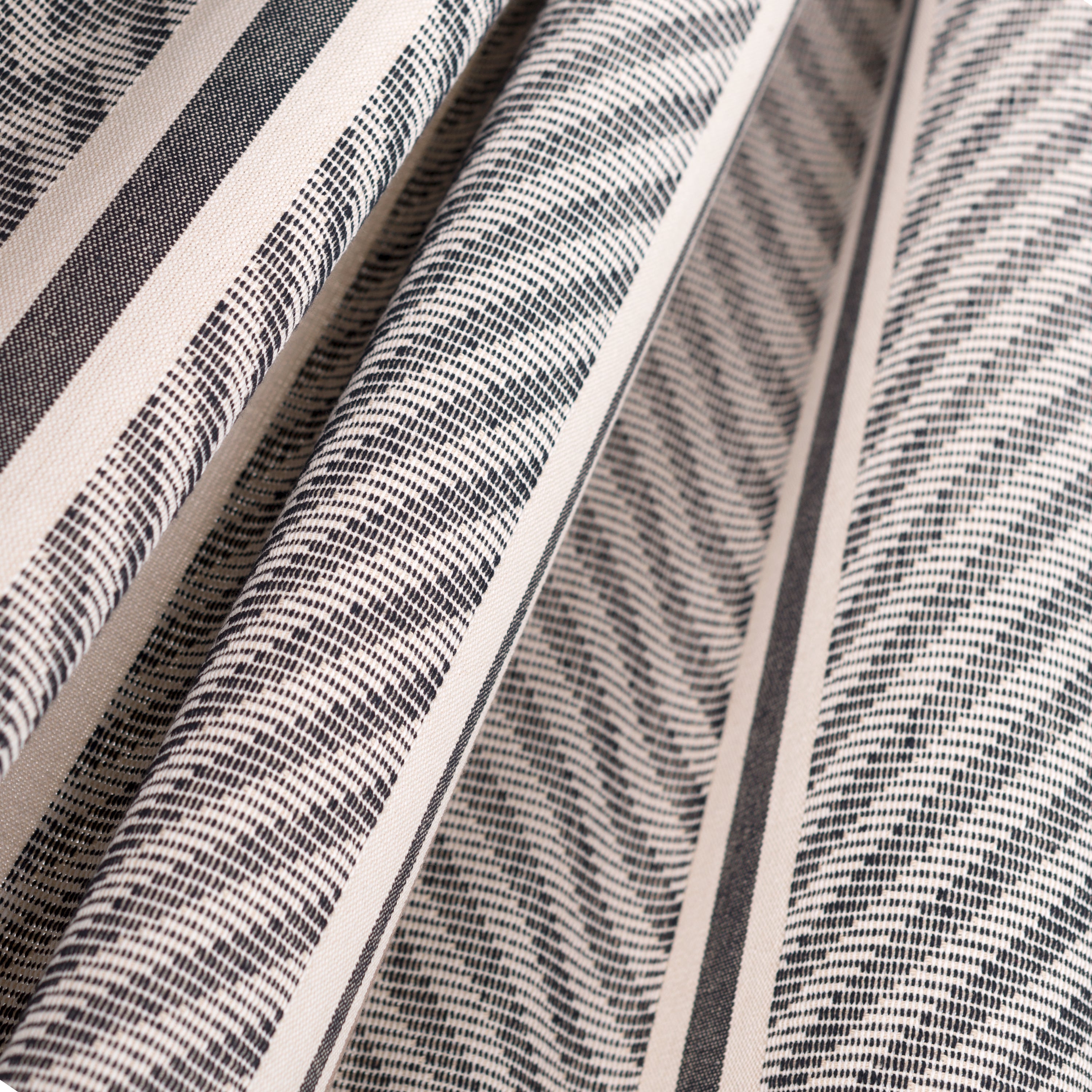 Elipso Colombia Zebra - Organic Cotton Double Hammock with FSC® certified Larch Stand