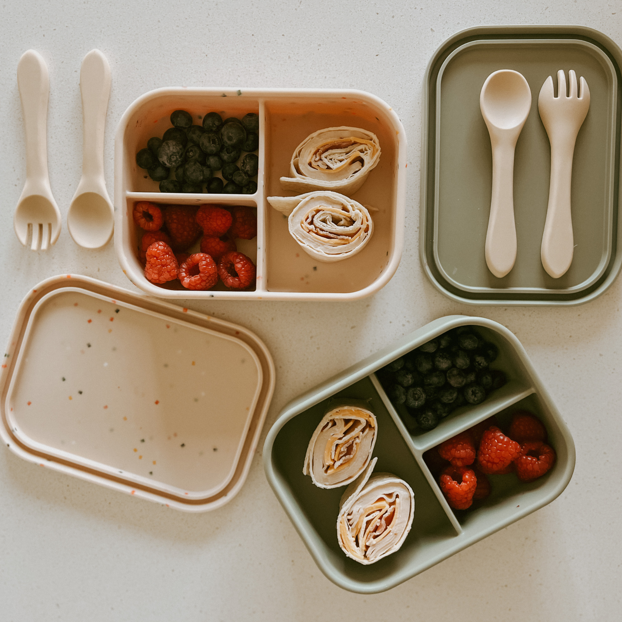 Nyte Nyte Silicon Lunchbox W Fork & Spoon