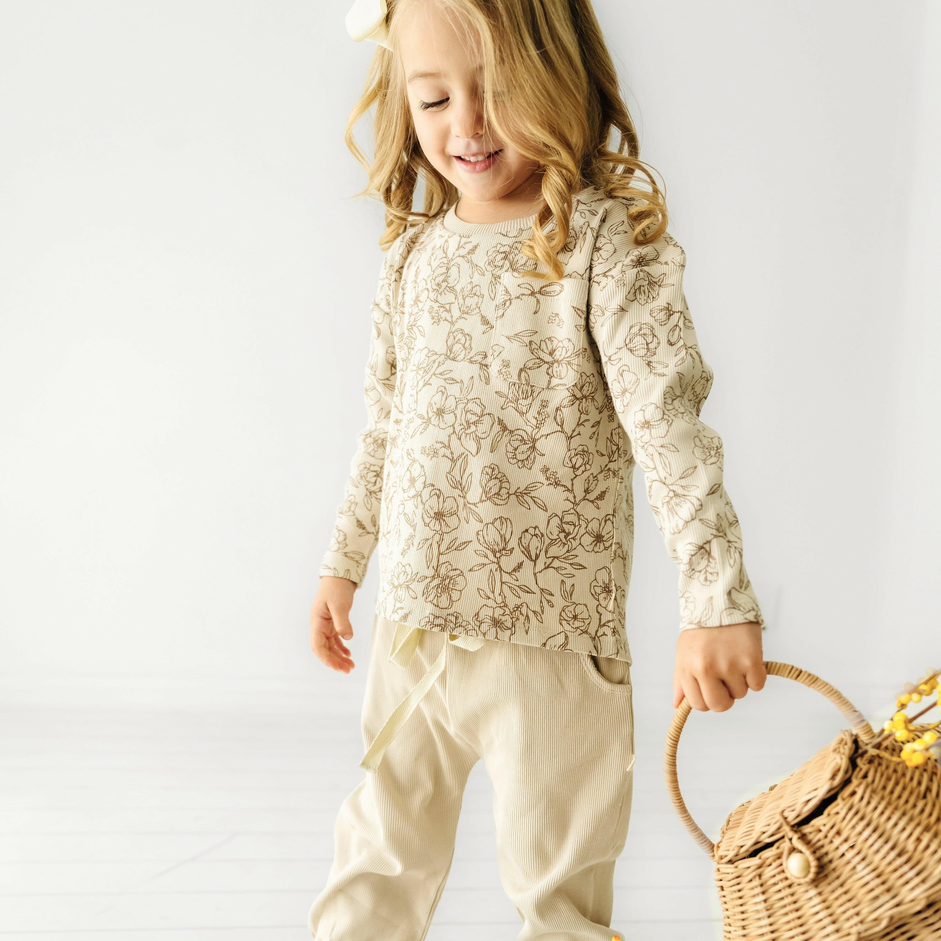 Organic Toddler T-shirt & Pant Set - Vintage Bloom Tee & Pant Set Makemake Organics