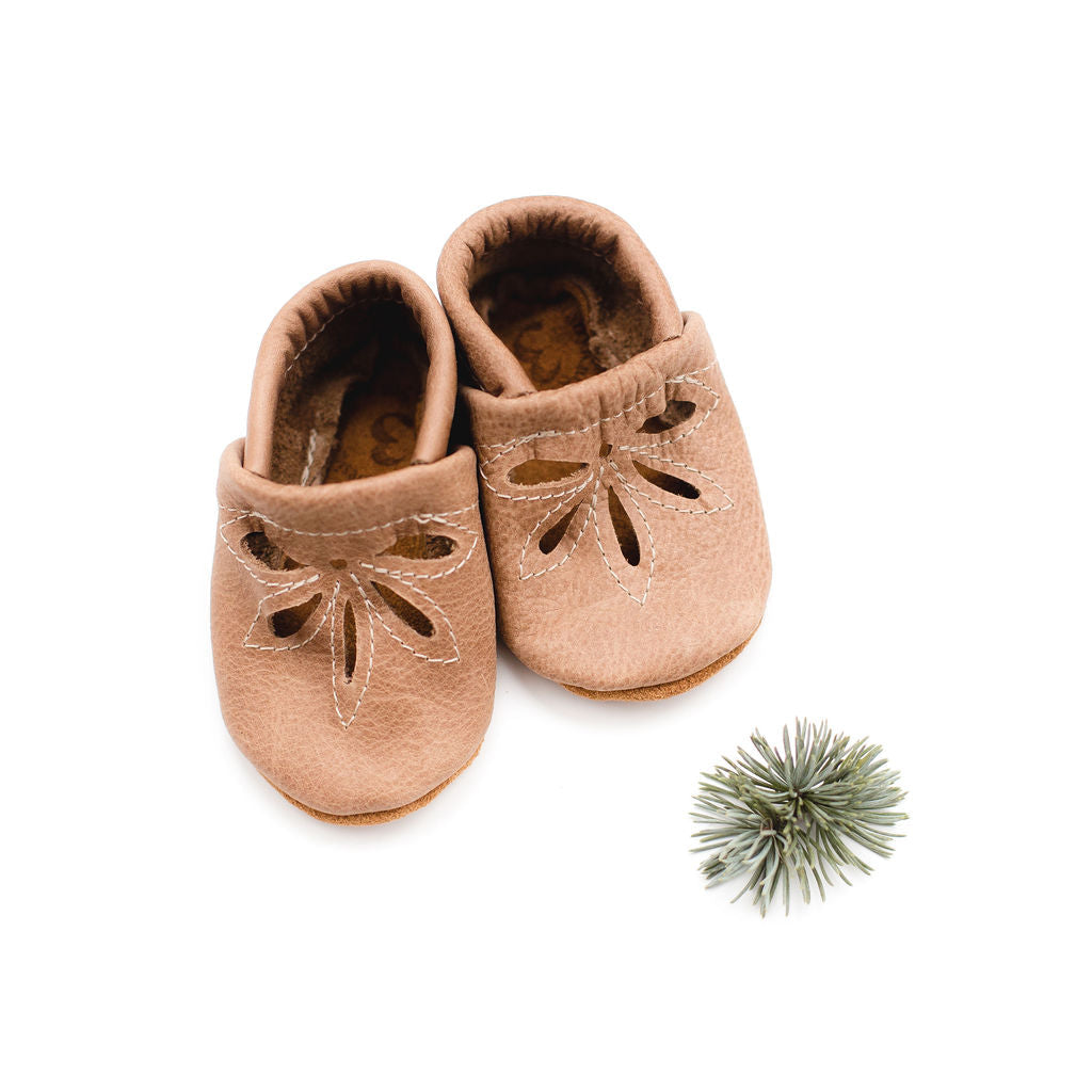 Rust & W. Wood DAISY SANDALS Shoes Baby and Toddler Baby Shoes Starry Knight Design