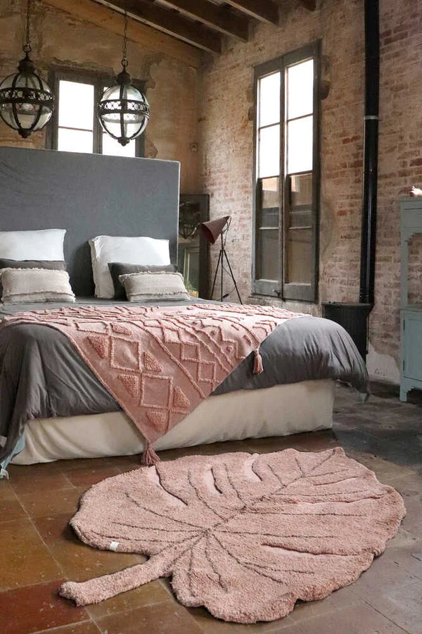 WASHABLE RUG MONSTERA VINTAGE NUDE Little Wonder & Co