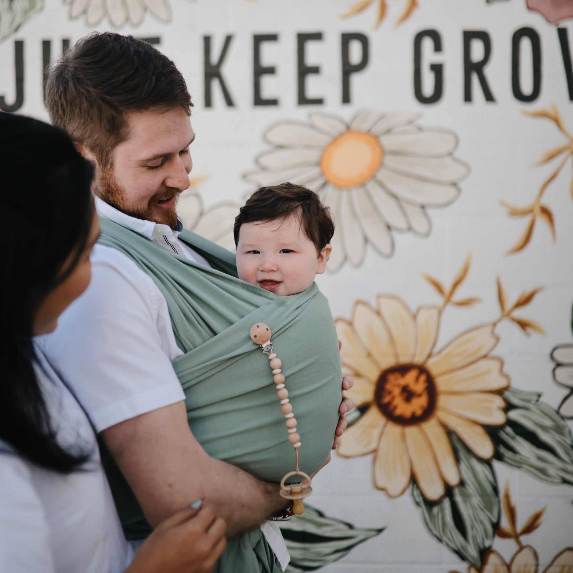 Silicone Pacifier Clip | Luna Pacifier Clip Mushie