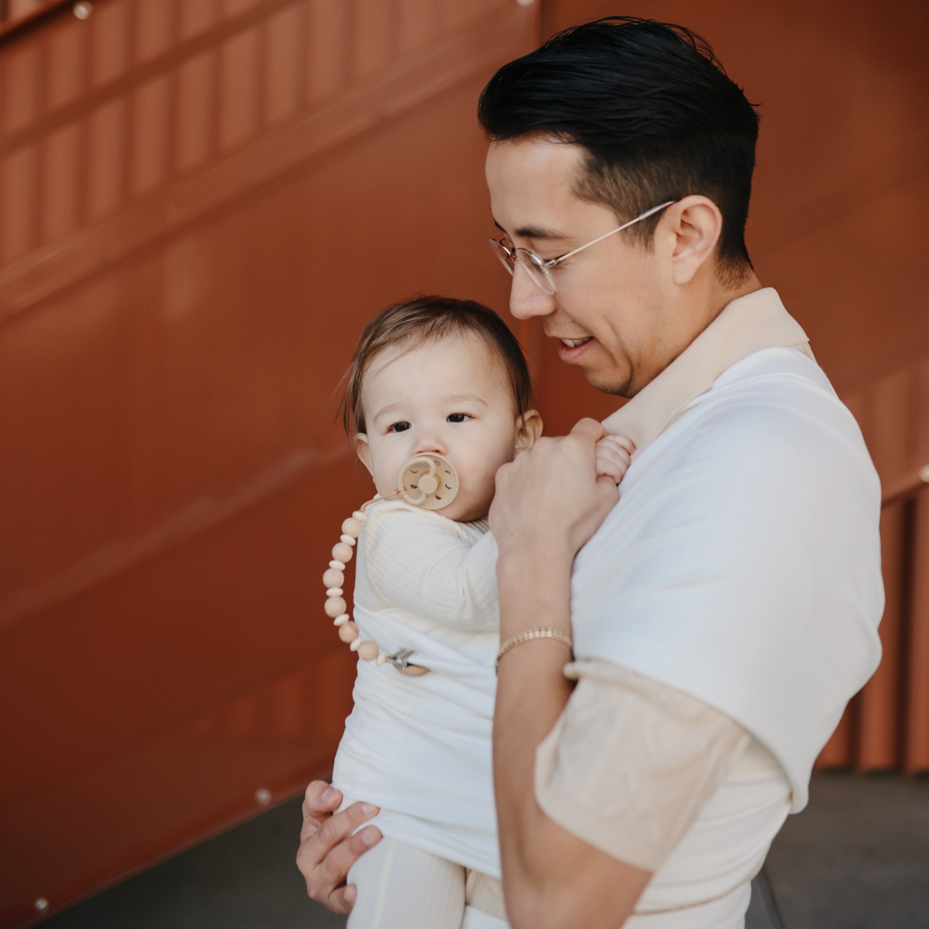 Silicone Pacifier Clip | Luna Pacifier Clip Mushie