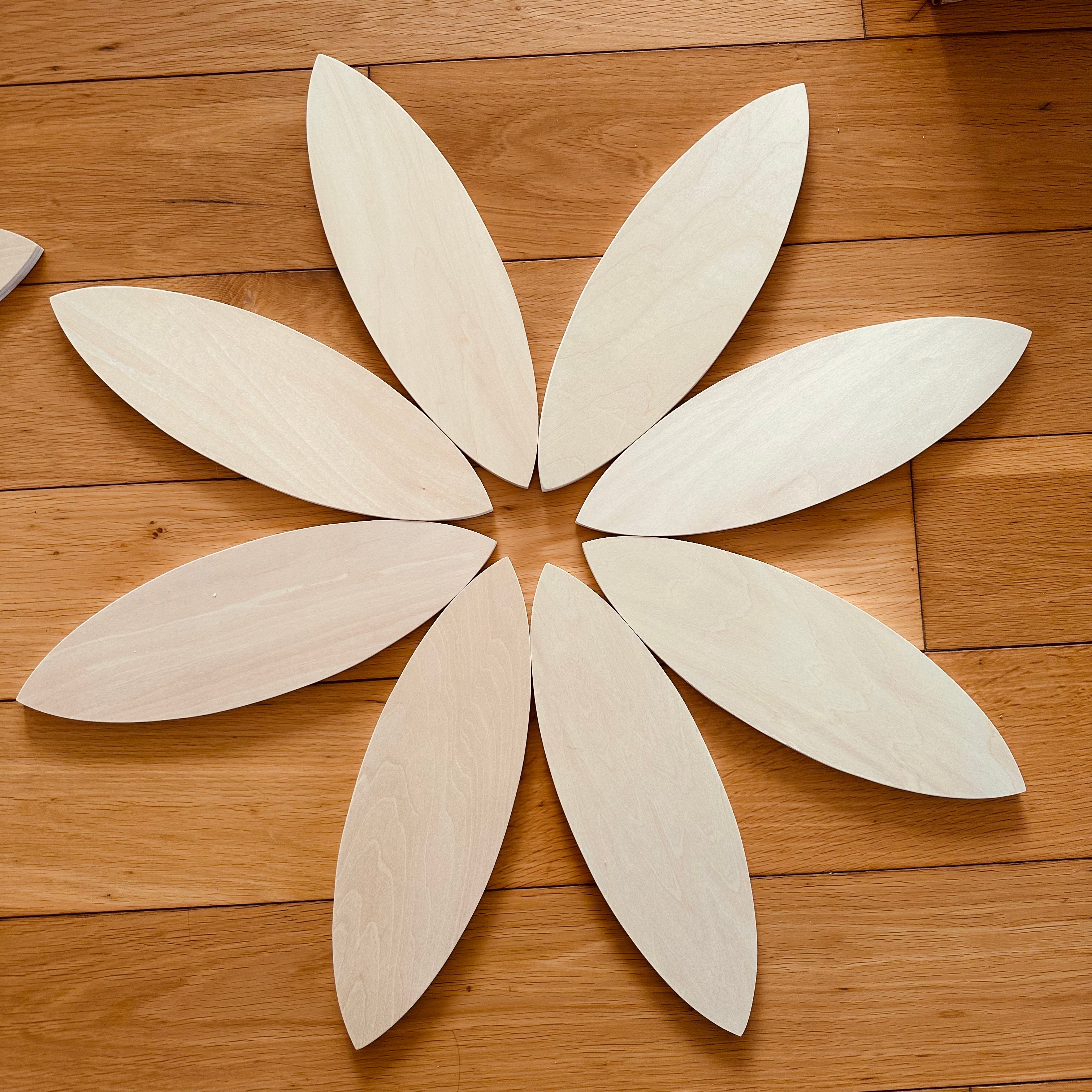 **Pre-order (Ships in 2-3 Weeks)**24 Pcs Natural Wooden Petal Mandala Platforms with Storage Tray