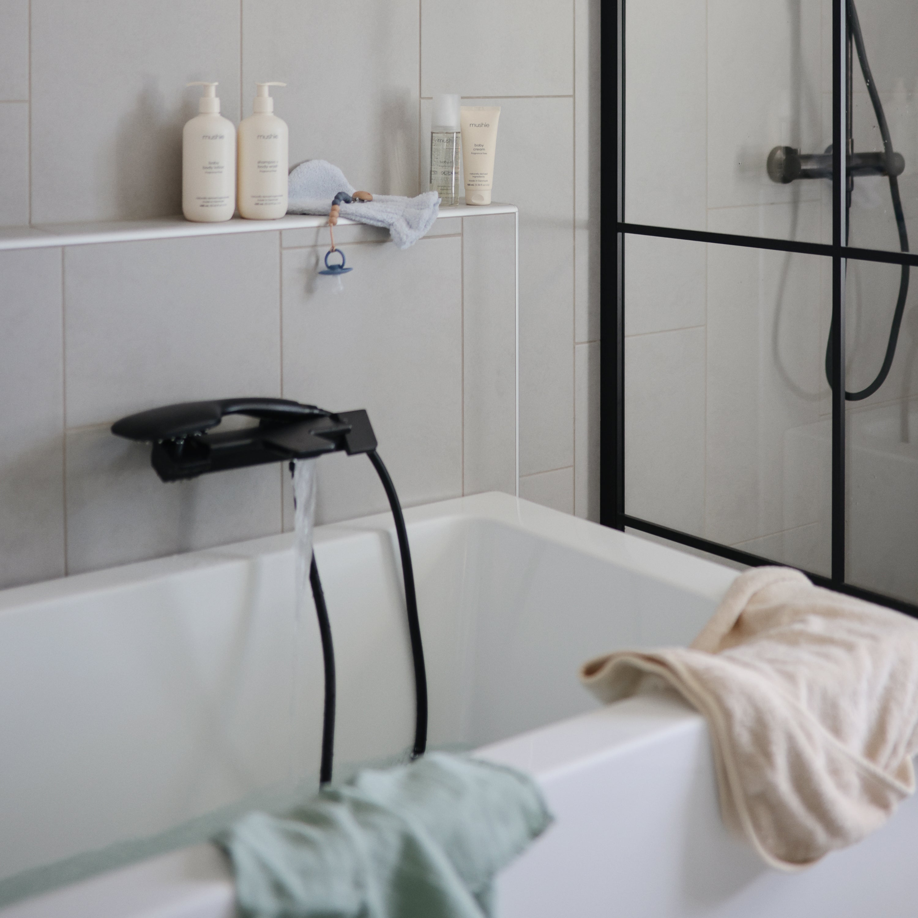 Silicone Pacifier Clip | Eva Pacifier Clip Mushie