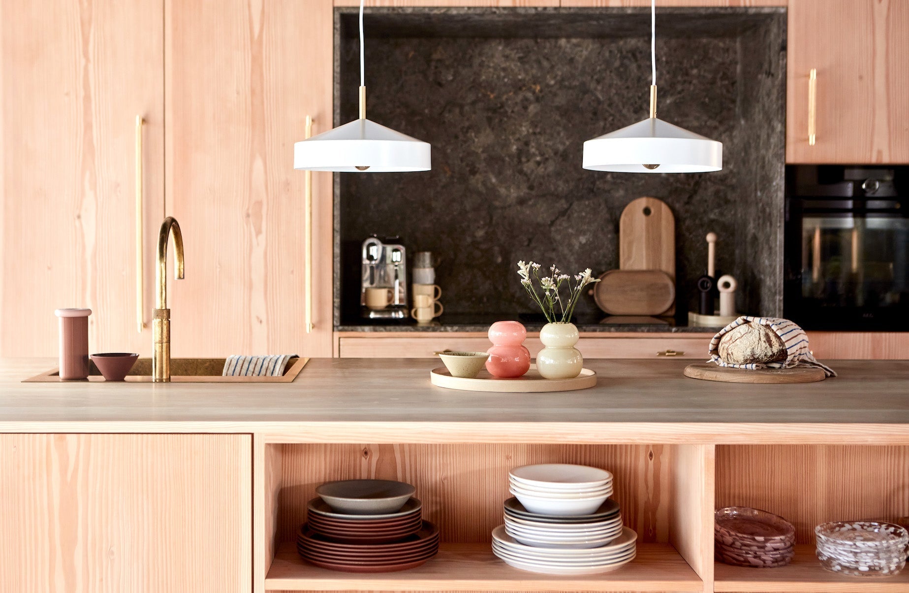 Yuka Lunch Plate, Set of 2 in Offwhite