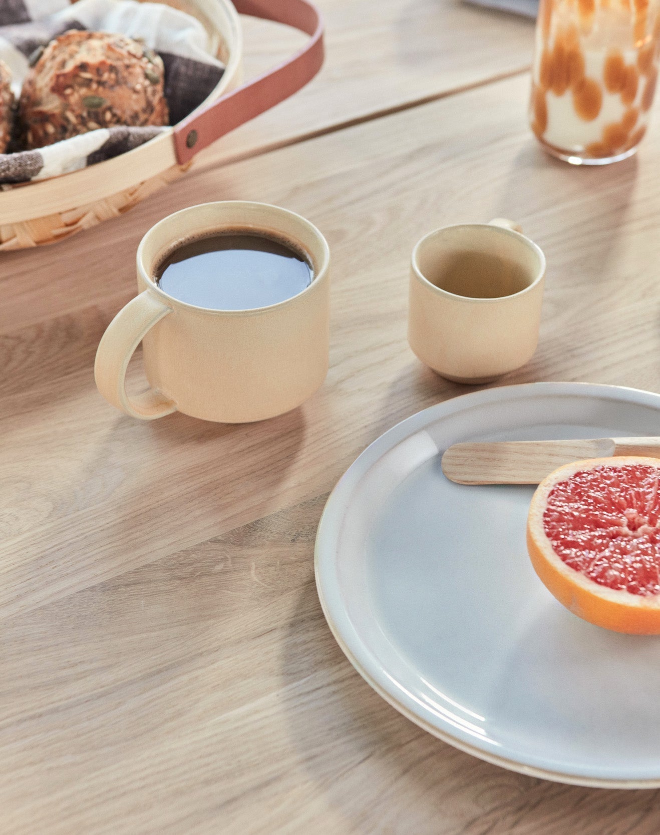 Yuka Lunch Plate, Set of 2 in Offwhite