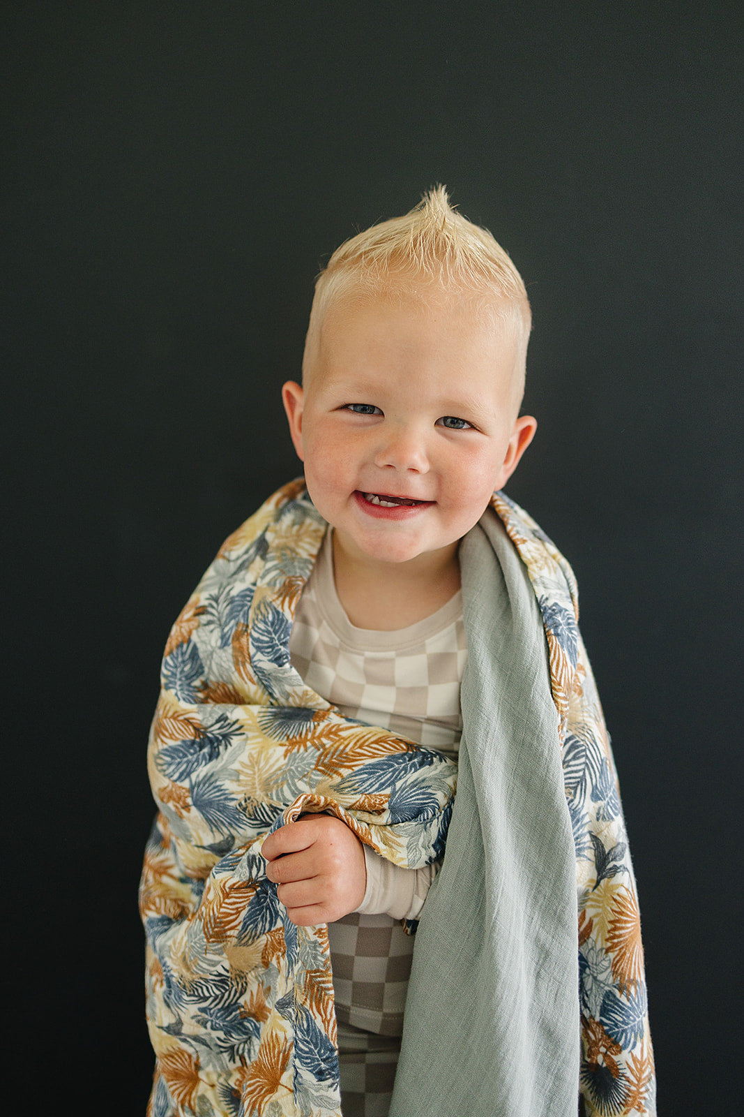 Paradise Palms+ Dusty Blue Muslin Quilt Mebie Baby