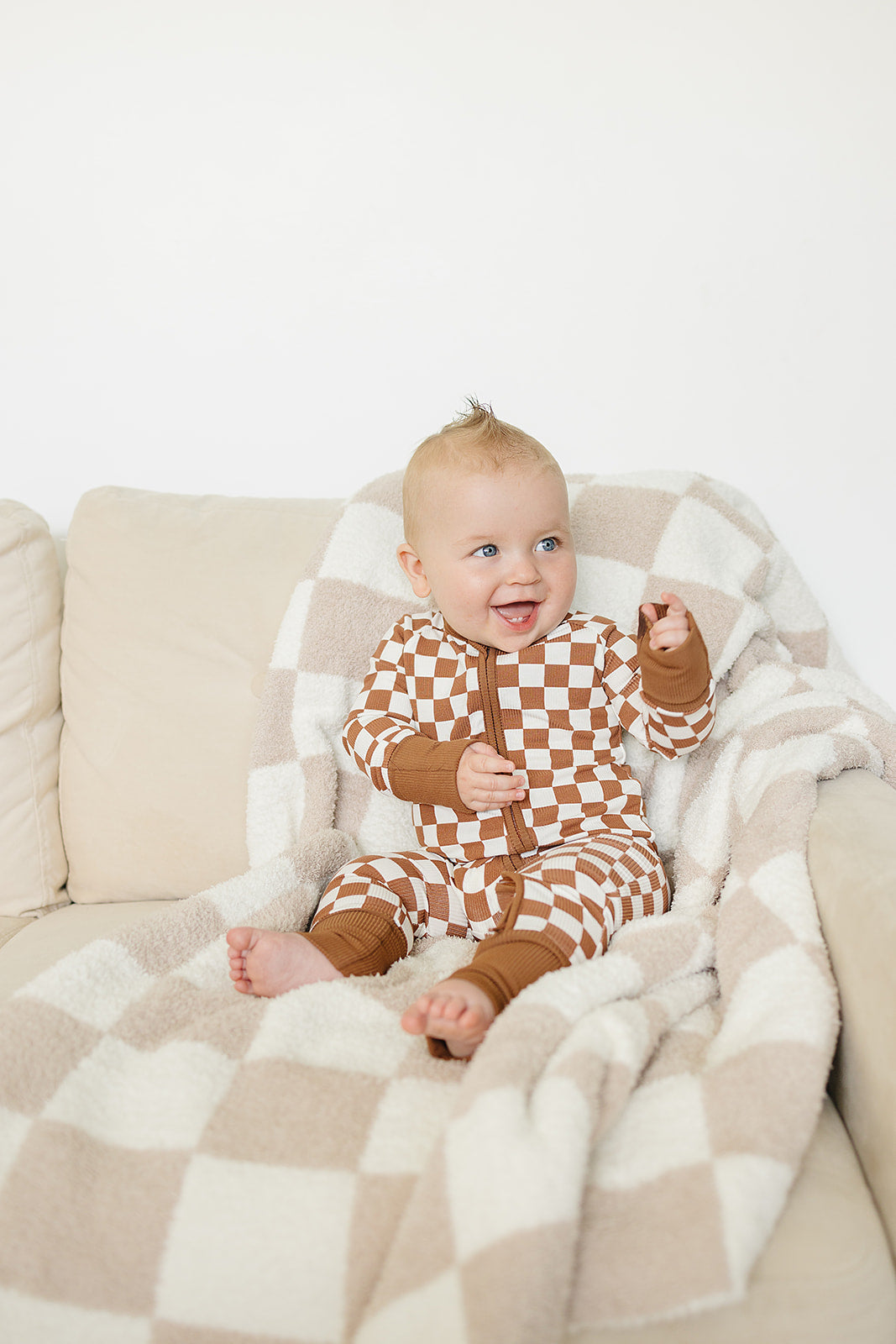 Rust Checkered Ribbed Bamboo Zipper Mebie Baby