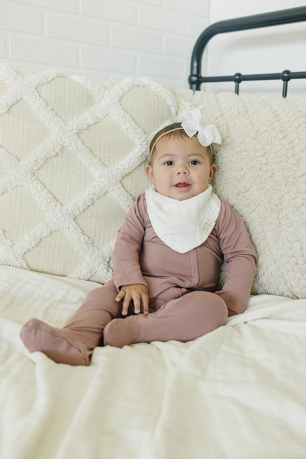 Cream Muslin Bib Mebie Baby