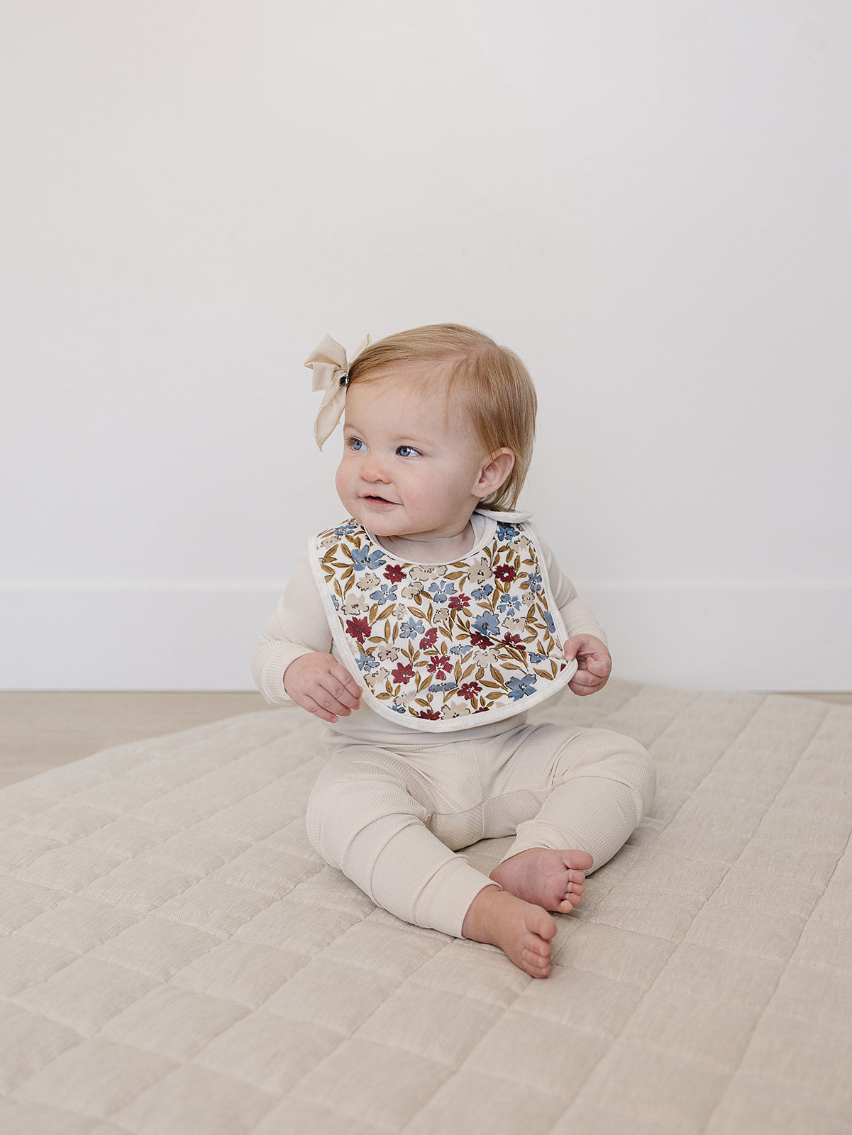 Desert Floral Classic Luxe Fleece Bib