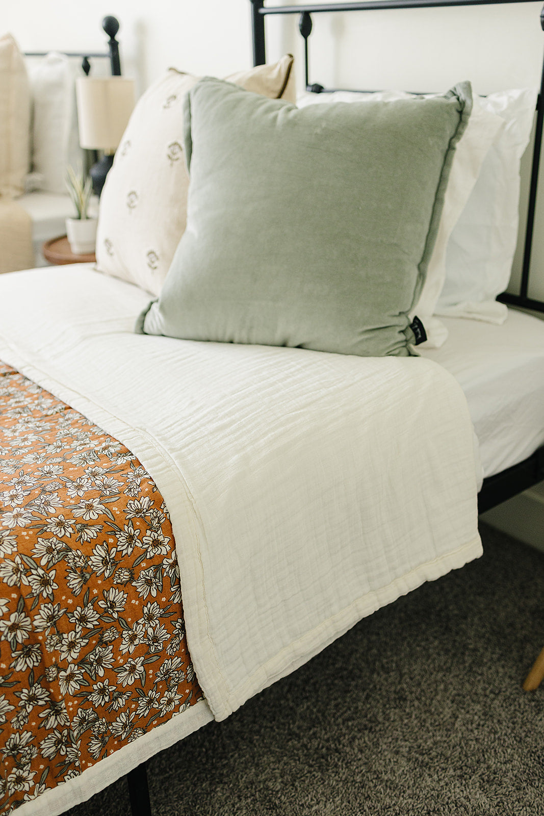 Magnolia Floral Twin Muslin Quilt  Mebie Baby