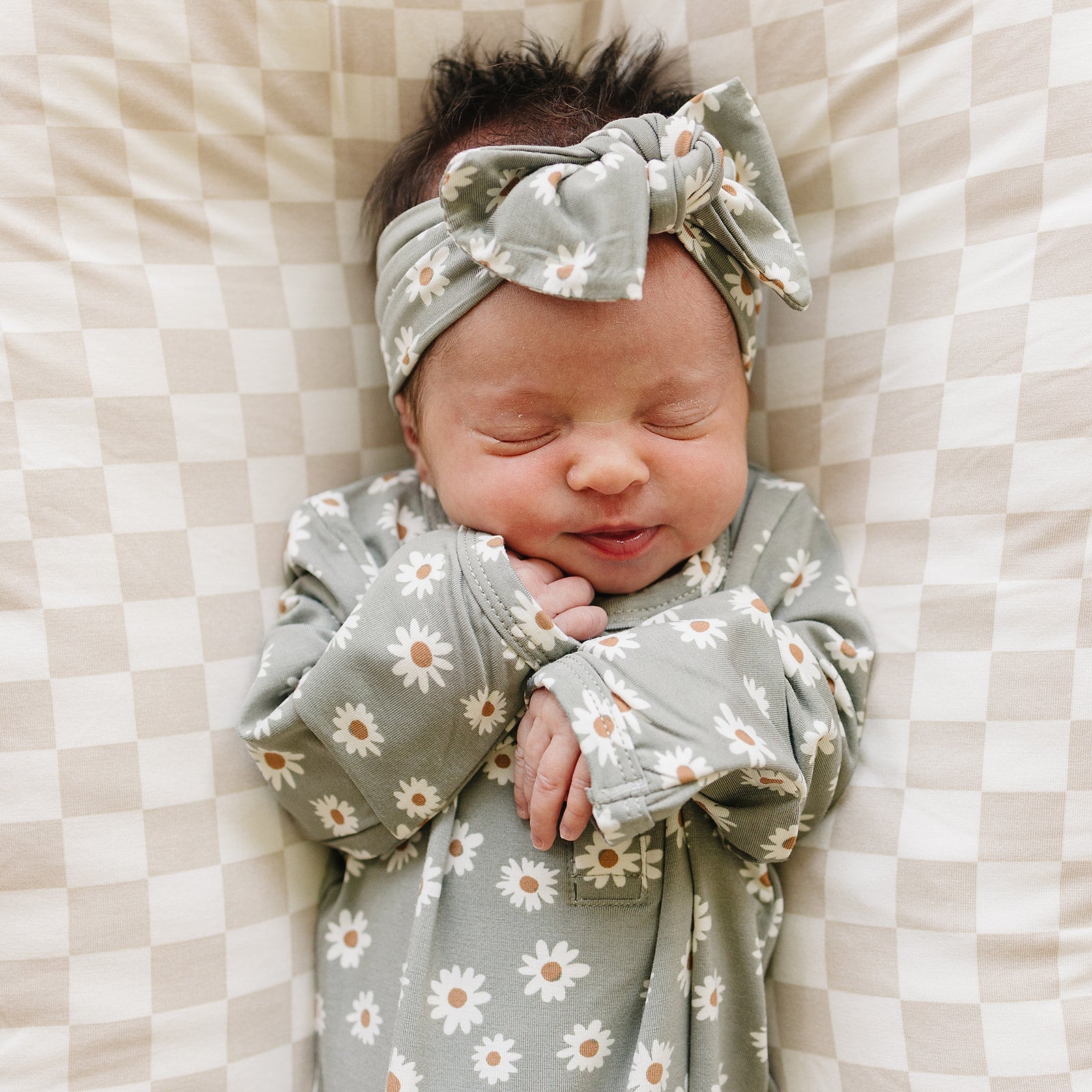 Light Green Daisy Bamboo Knot Gown  Mebie Baby