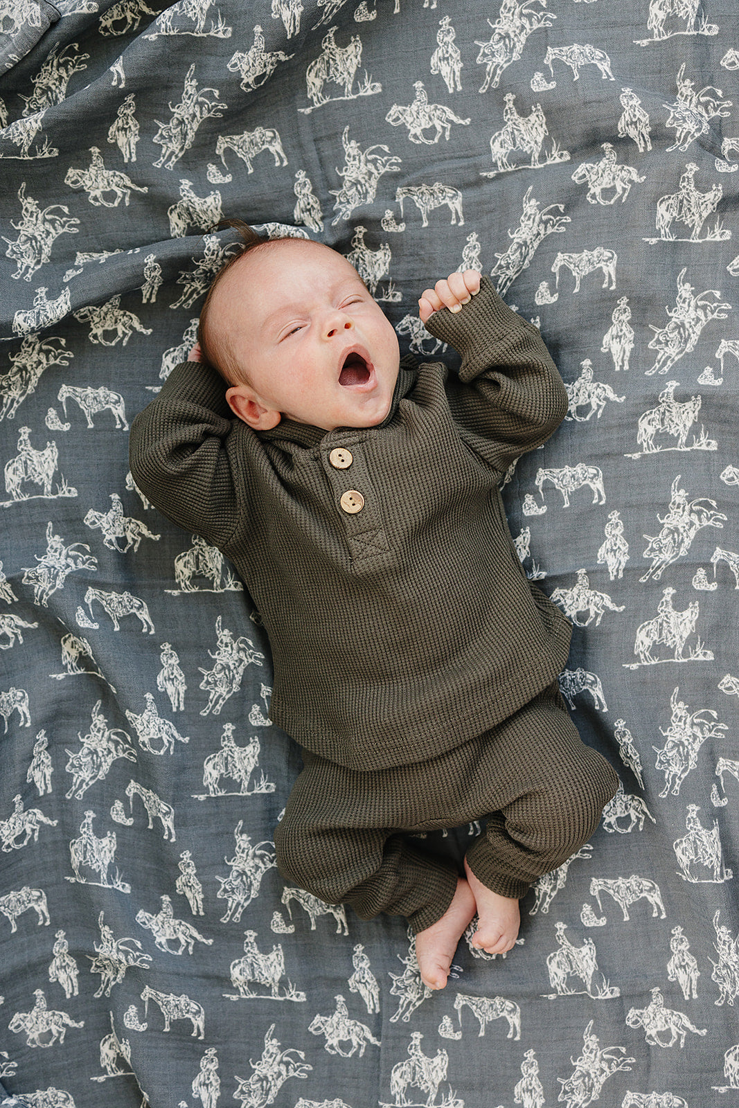 Charcoal Hooded Waffle Set Mebie Baby