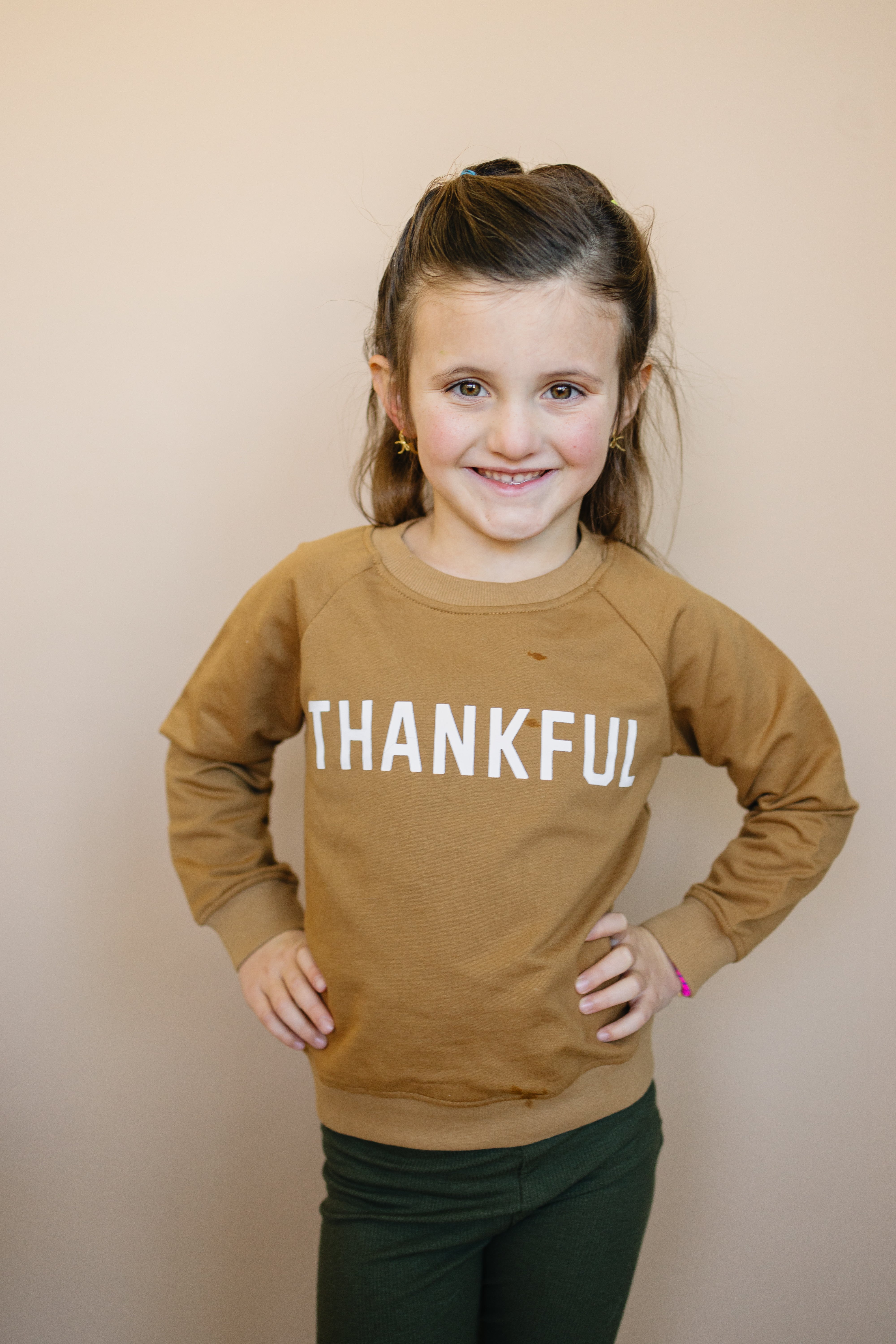 Thankful Organic Cotton Crewneck Sweatshirt - Cream or Brown