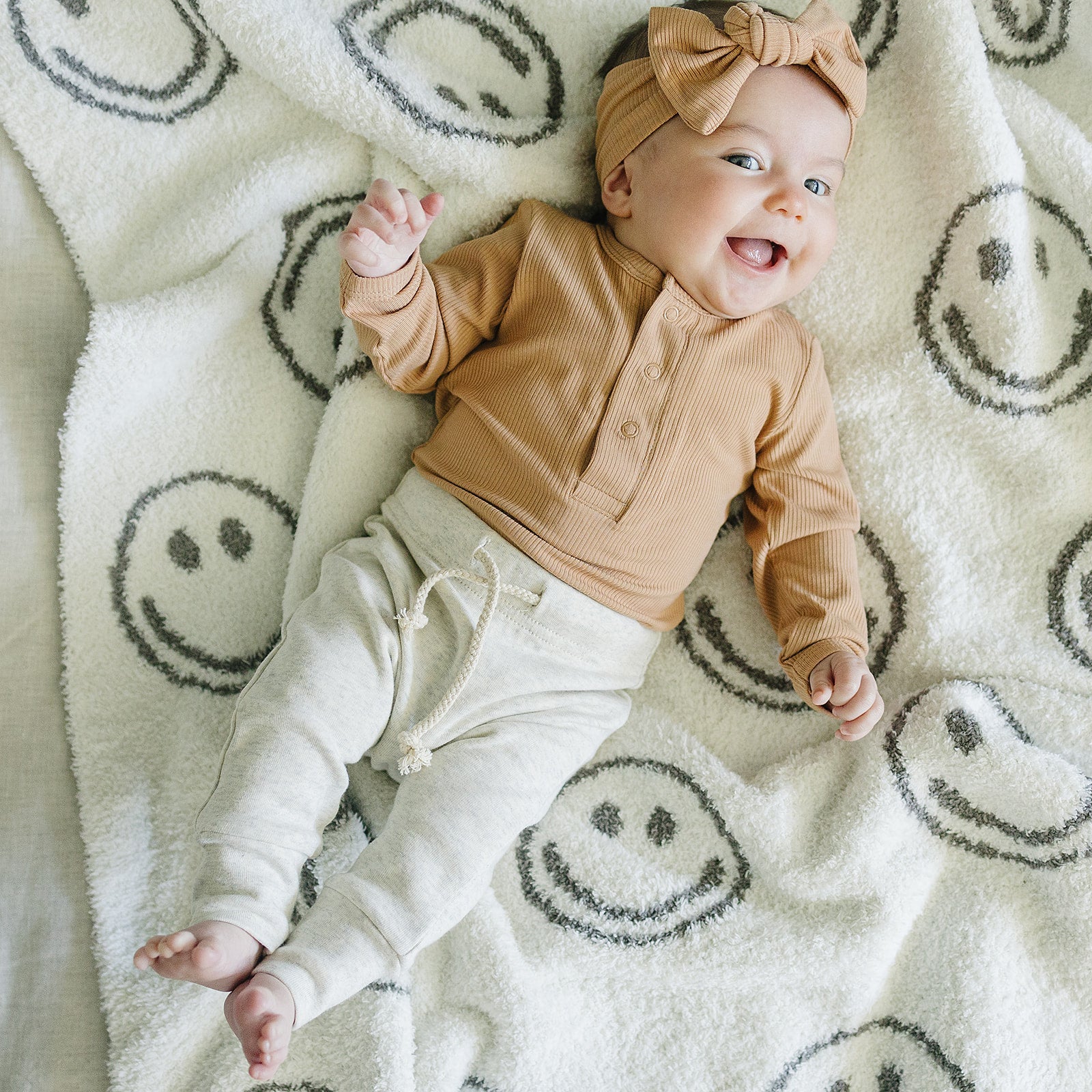 Latte Ribbed Bamboo Head Wrap  Mebie Baby