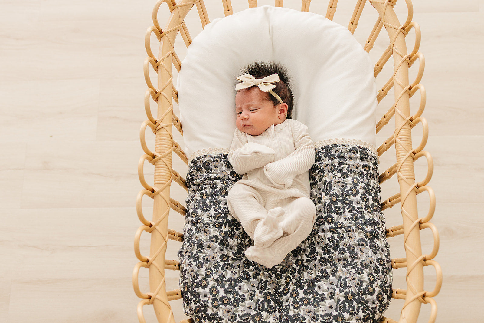 Cream Ribbed Bamboo Zipper