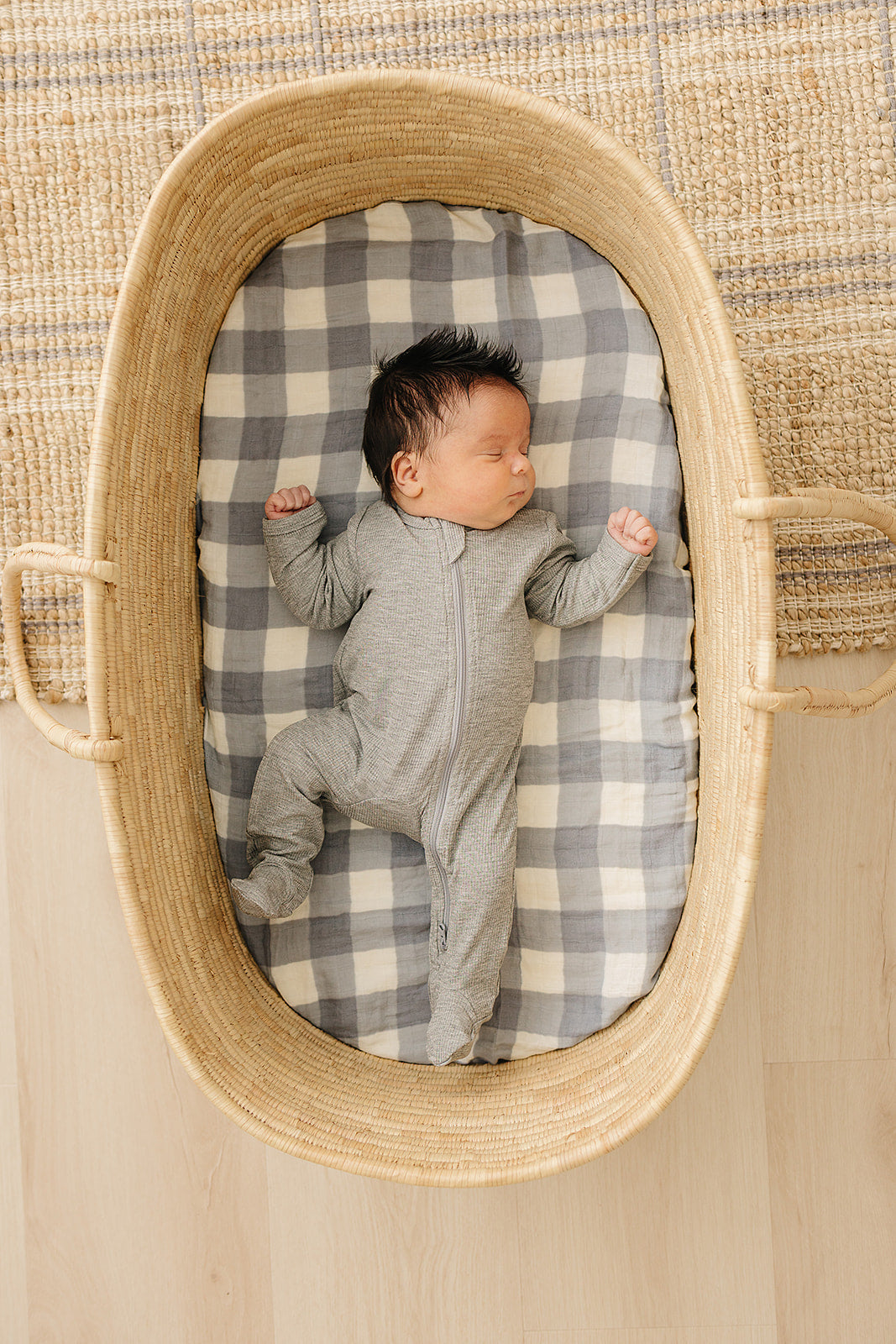 Heather Grey Ribbed Bamboo Zipper