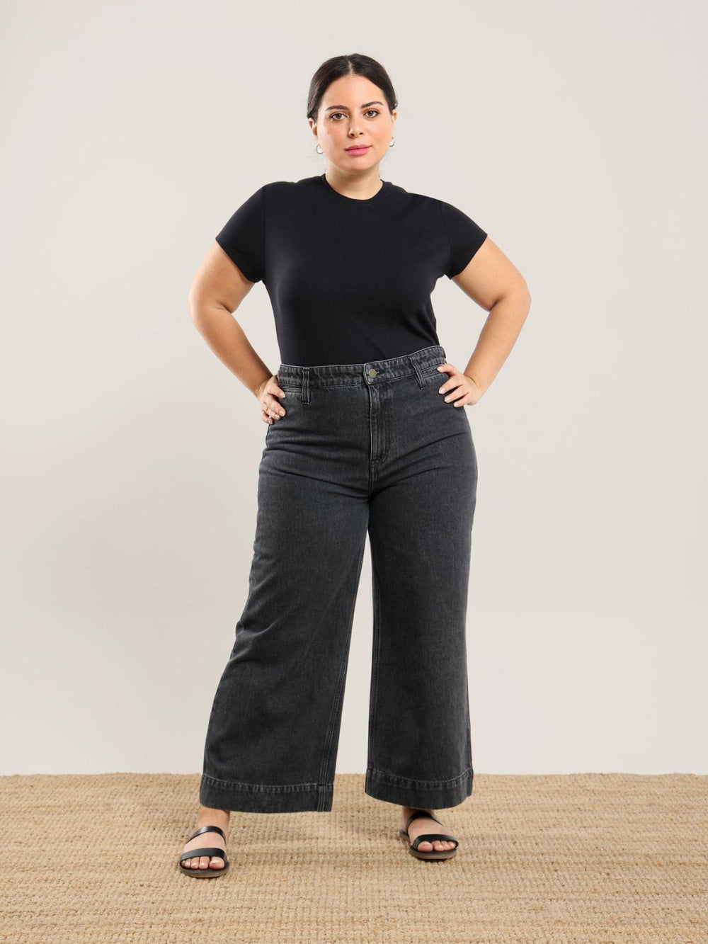 Aziz Tee - Black
