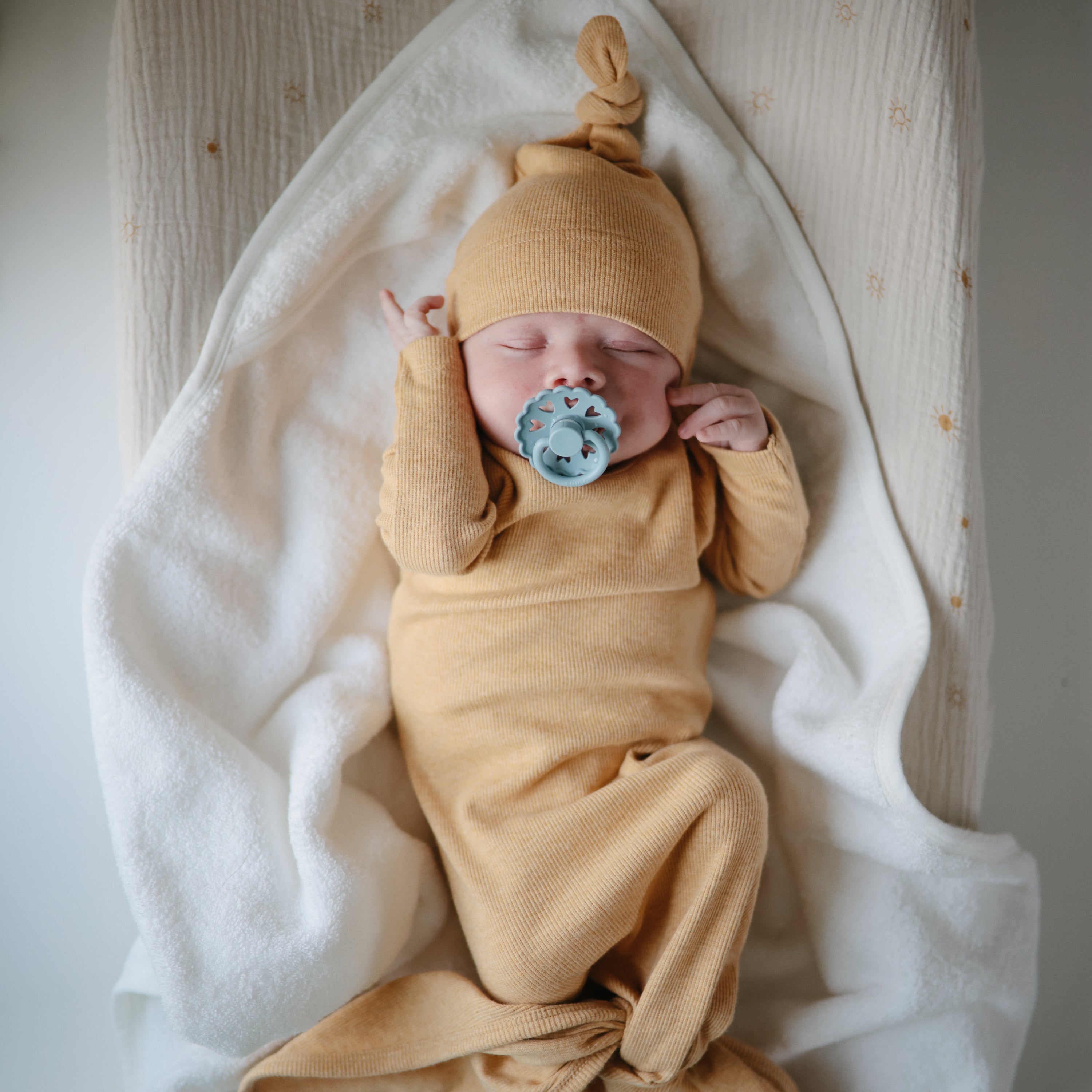 Organic Cotton Baby Hooded Towel Hooded Towel Mushie