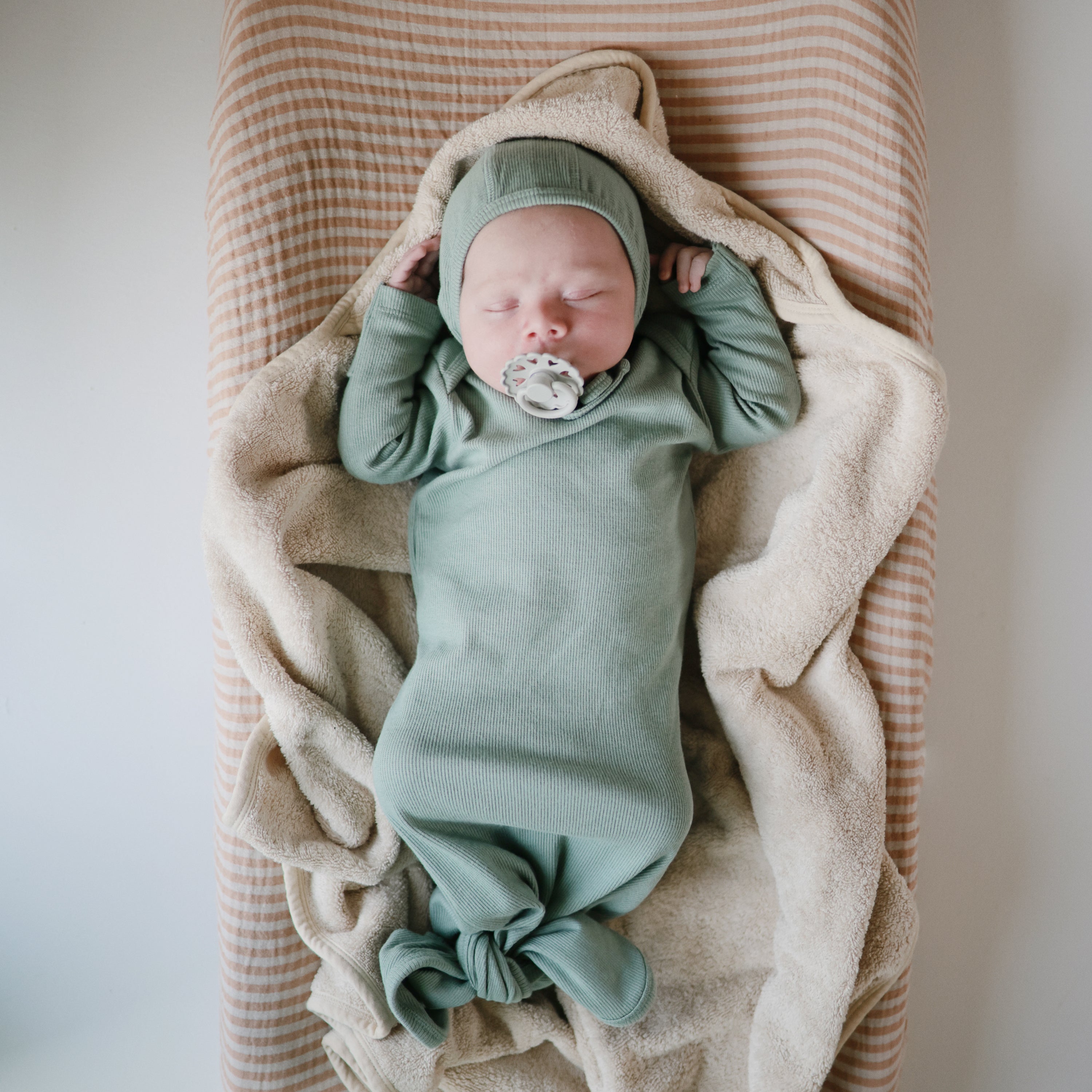 Organic Cotton Baby Hooded Towel Hooded Towel Mushie