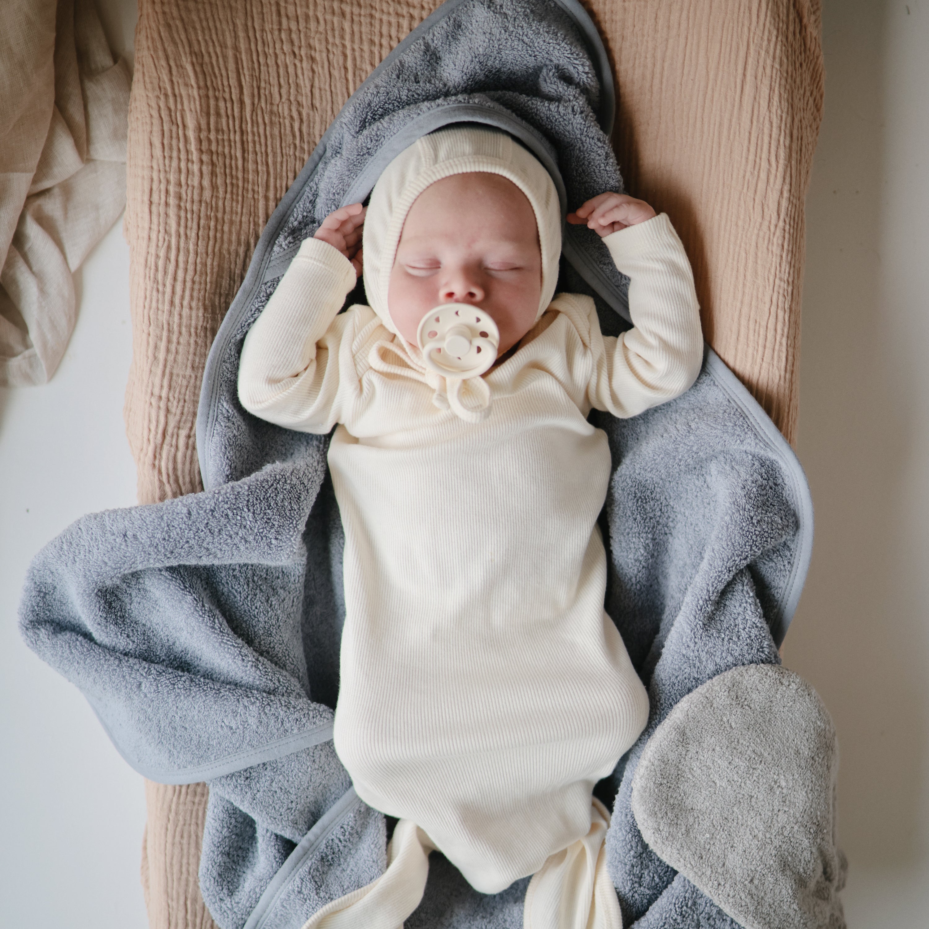Organic Cotton Baby Hooded Towel Hooded Towel Mushie