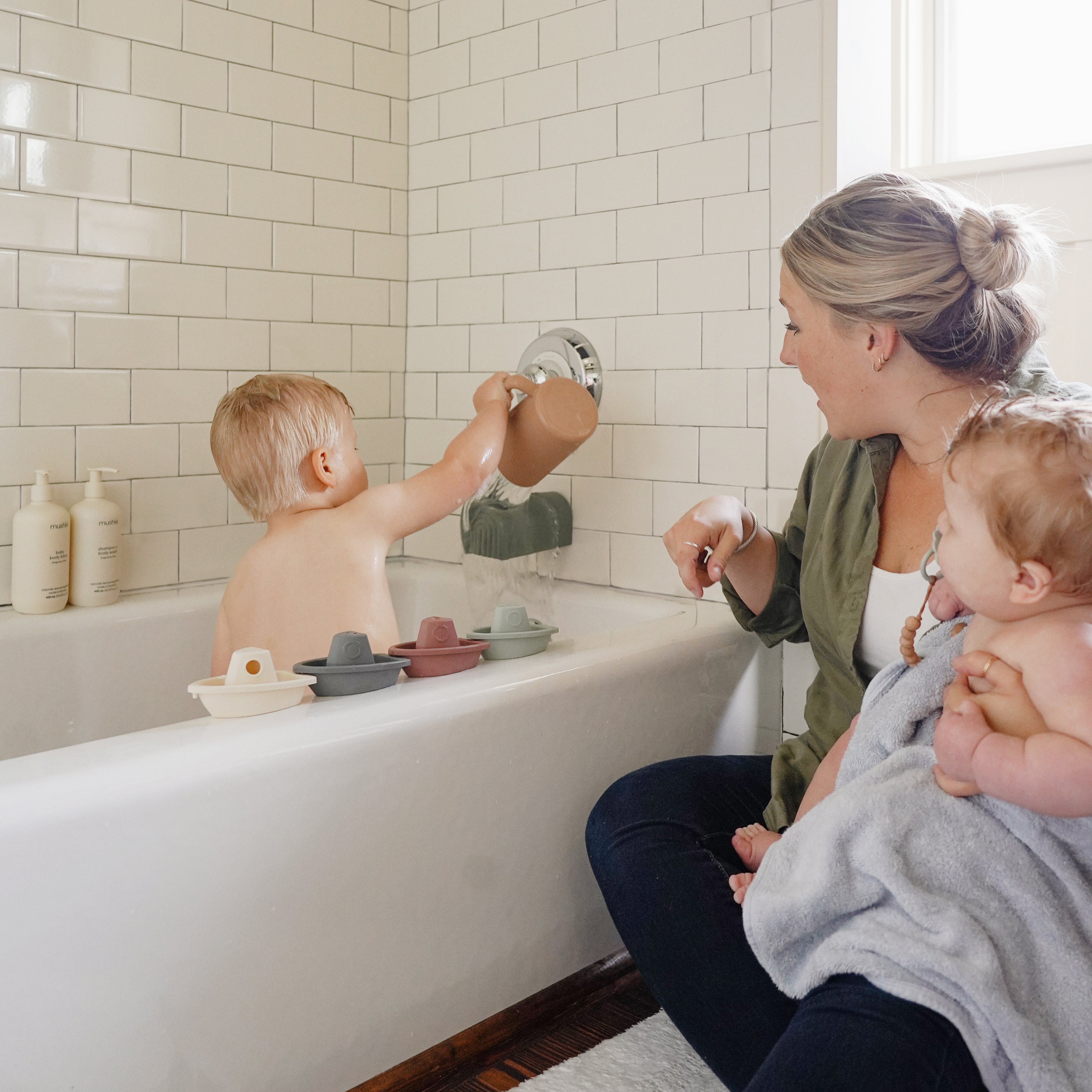 Bath Rinse Cup Bath Rinse Cup Mushie
