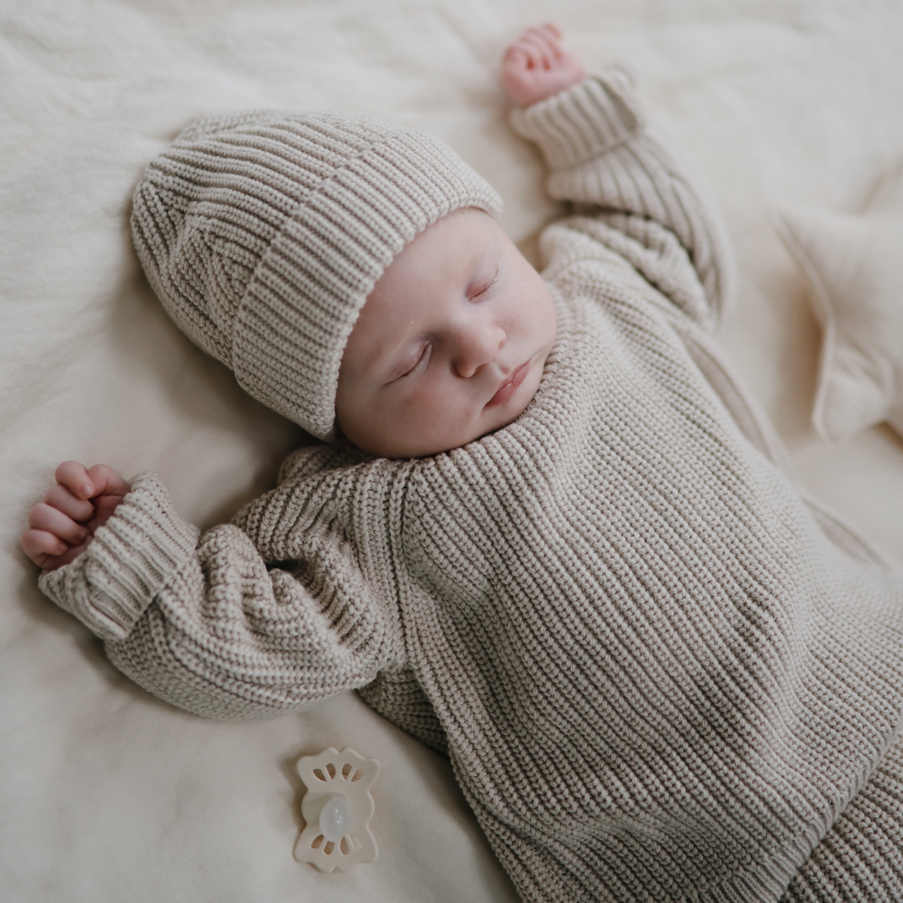 FRIGG Lucky Symmetrical Silicone Pacifier 2-Pack (0-6 Months) FRIGG PACIFIERS Mushie